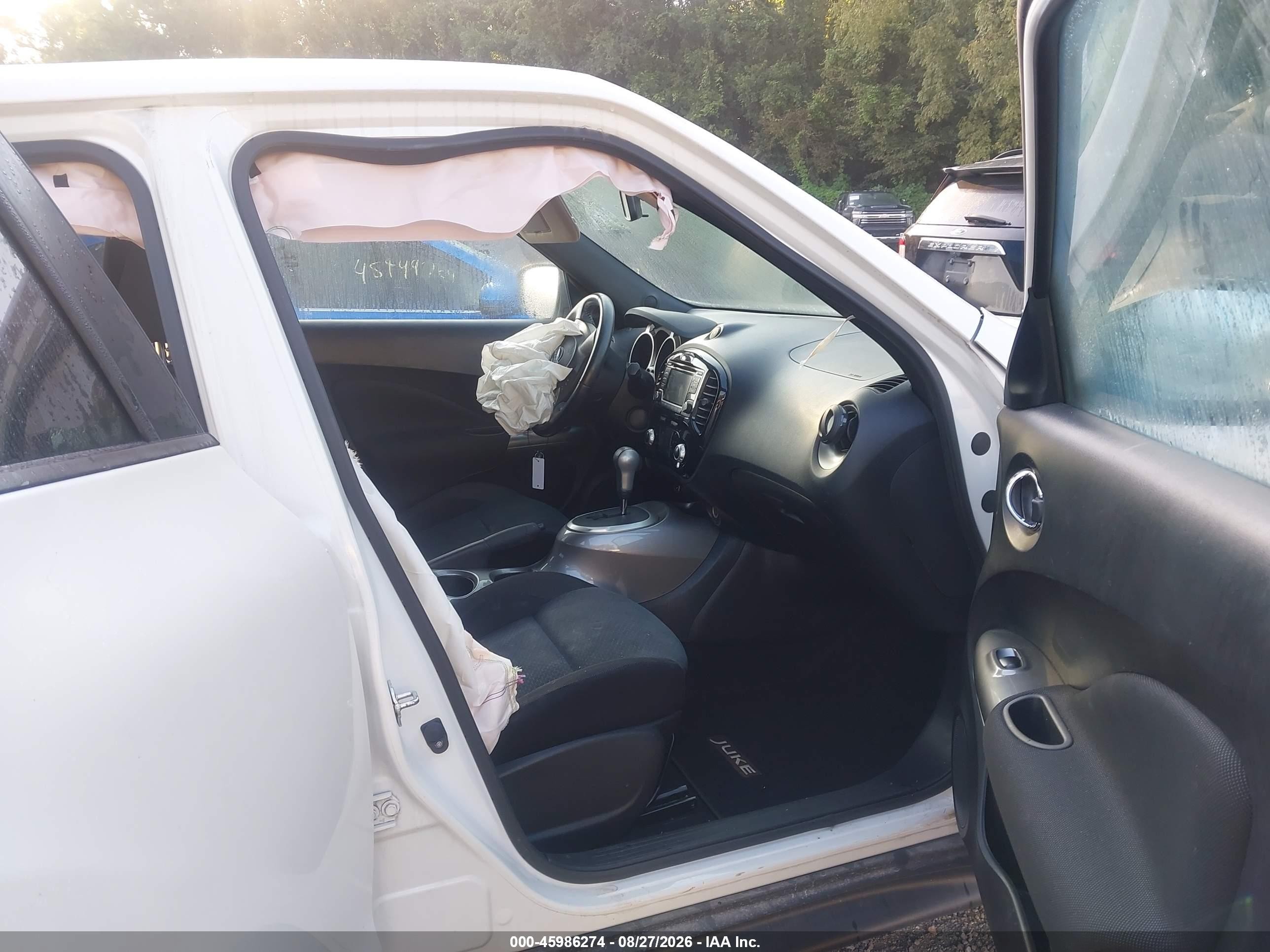 2015 Nissan Juke Sv White vin: JN8AF5MV7FT565539