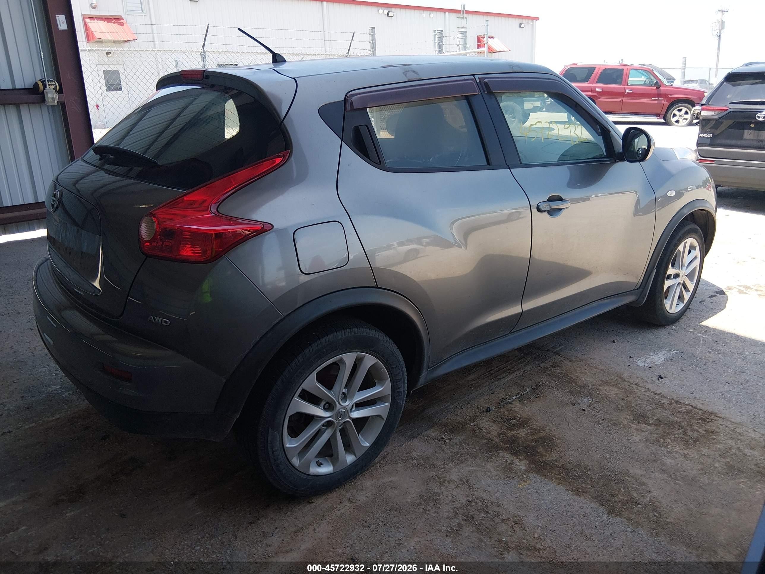 2011 Nissan Juke S Gray vin: JN8AF5MV8BT008133