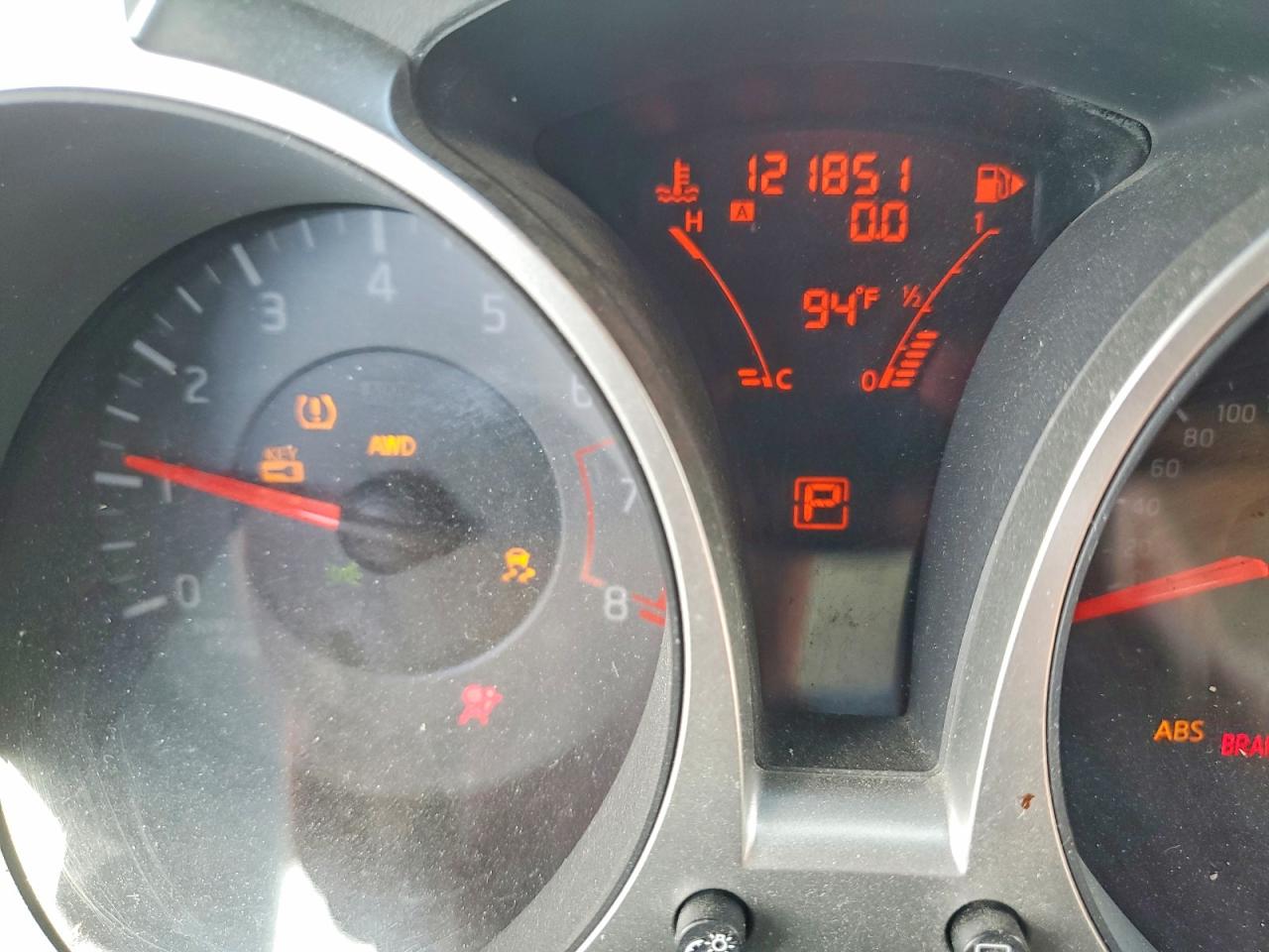 2011 Nissan Juke S Silver vin: JN8AF5MV8BT012229