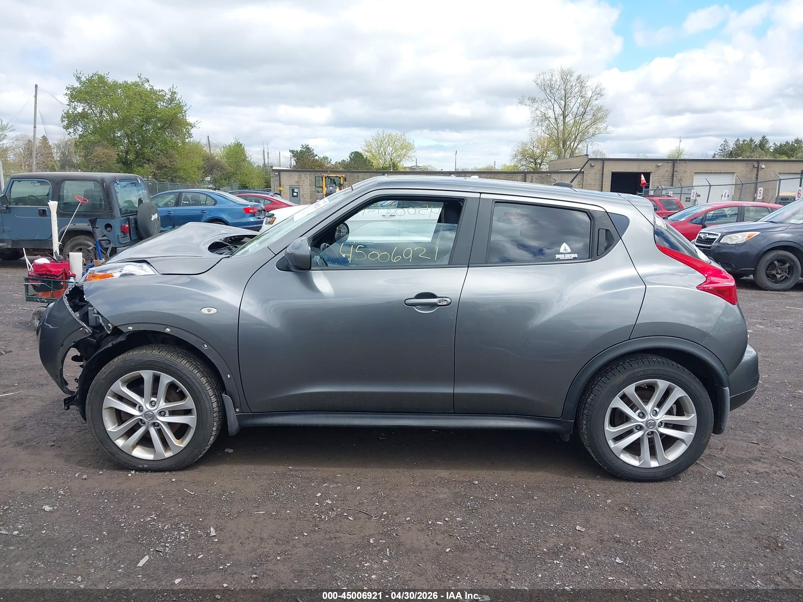 2011 Nissan Juke Sl Gray vin: JN8AF5MV8BT015339