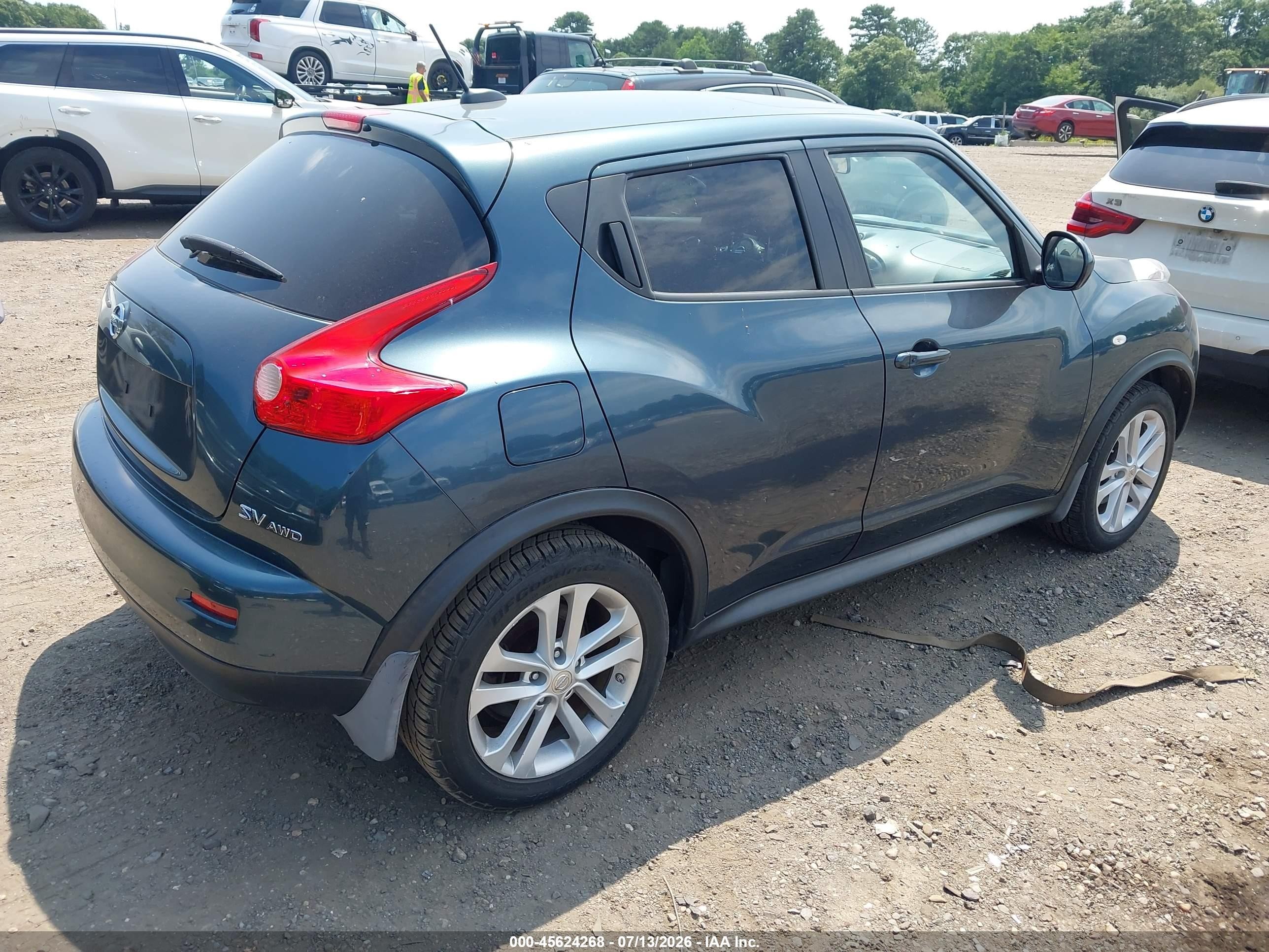 2011 Nissan Juke Sv Blue vin: JN8AF5MV8BT022078