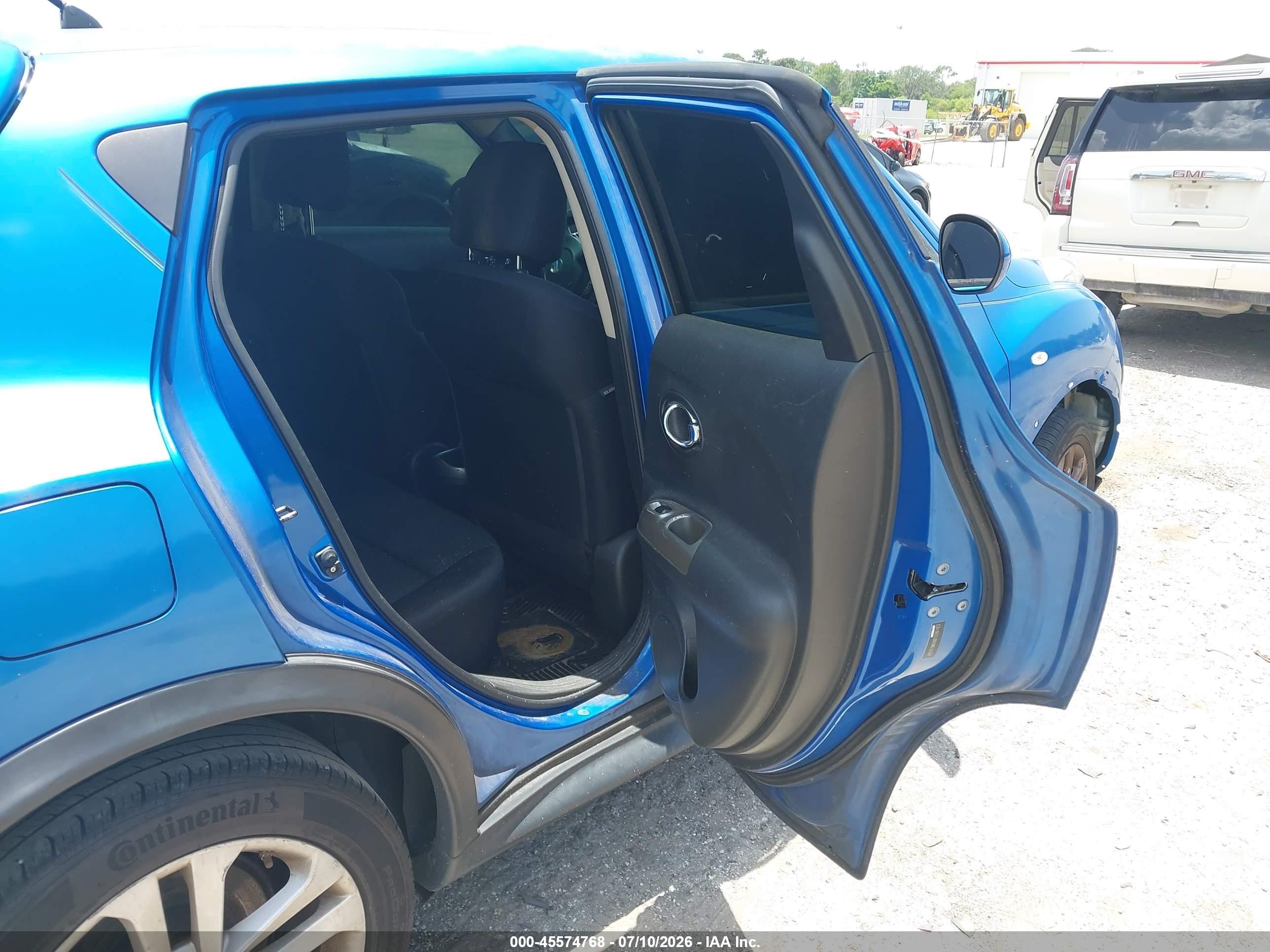 2011 Nissan Juke S Синий vin: JN8AF5MV8BT026163