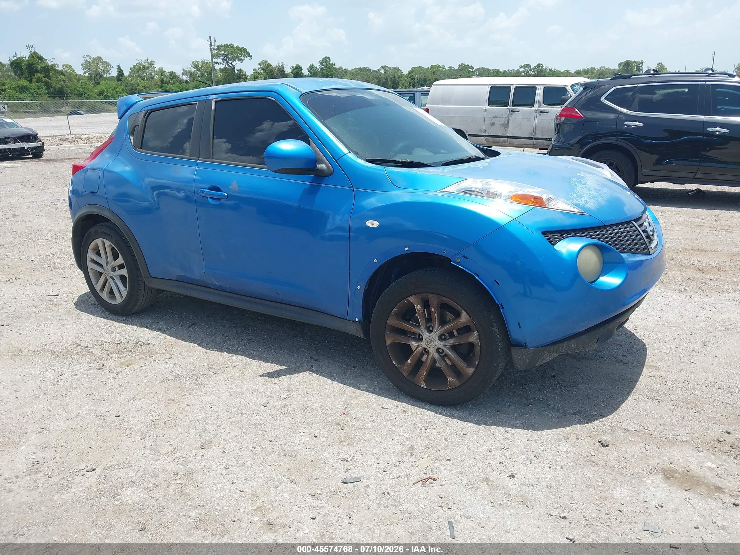 2011 Nissan Juke S Blue vin: JN8AF5MV8BT026163