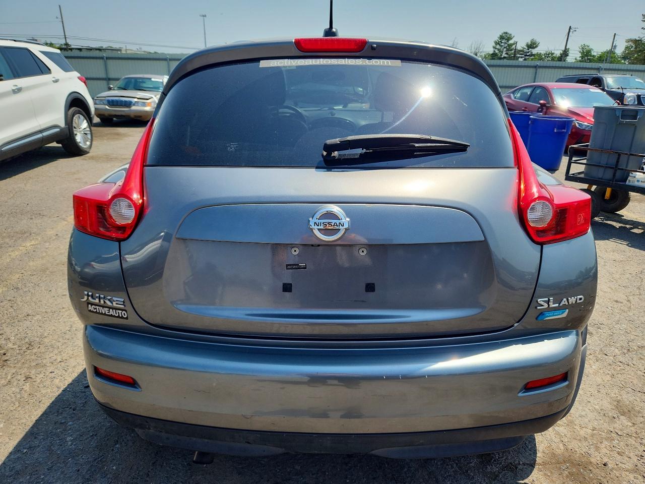 2012 Nissan Juke S Gray vin: JN8AF5MV8CT106631