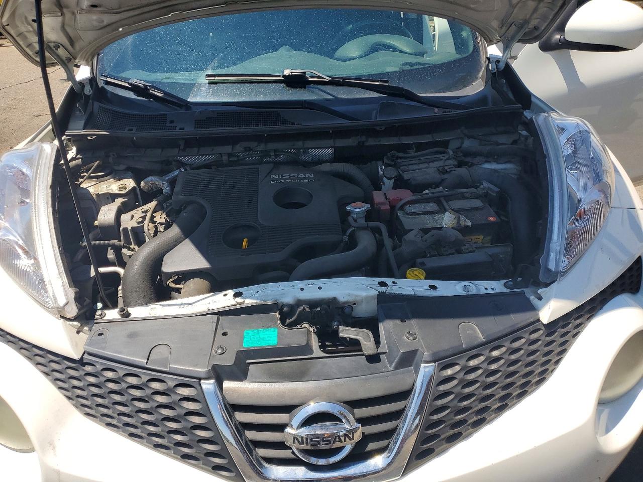 2013 Nissan Juke S White vin: JN8AF5MV8DT207587
