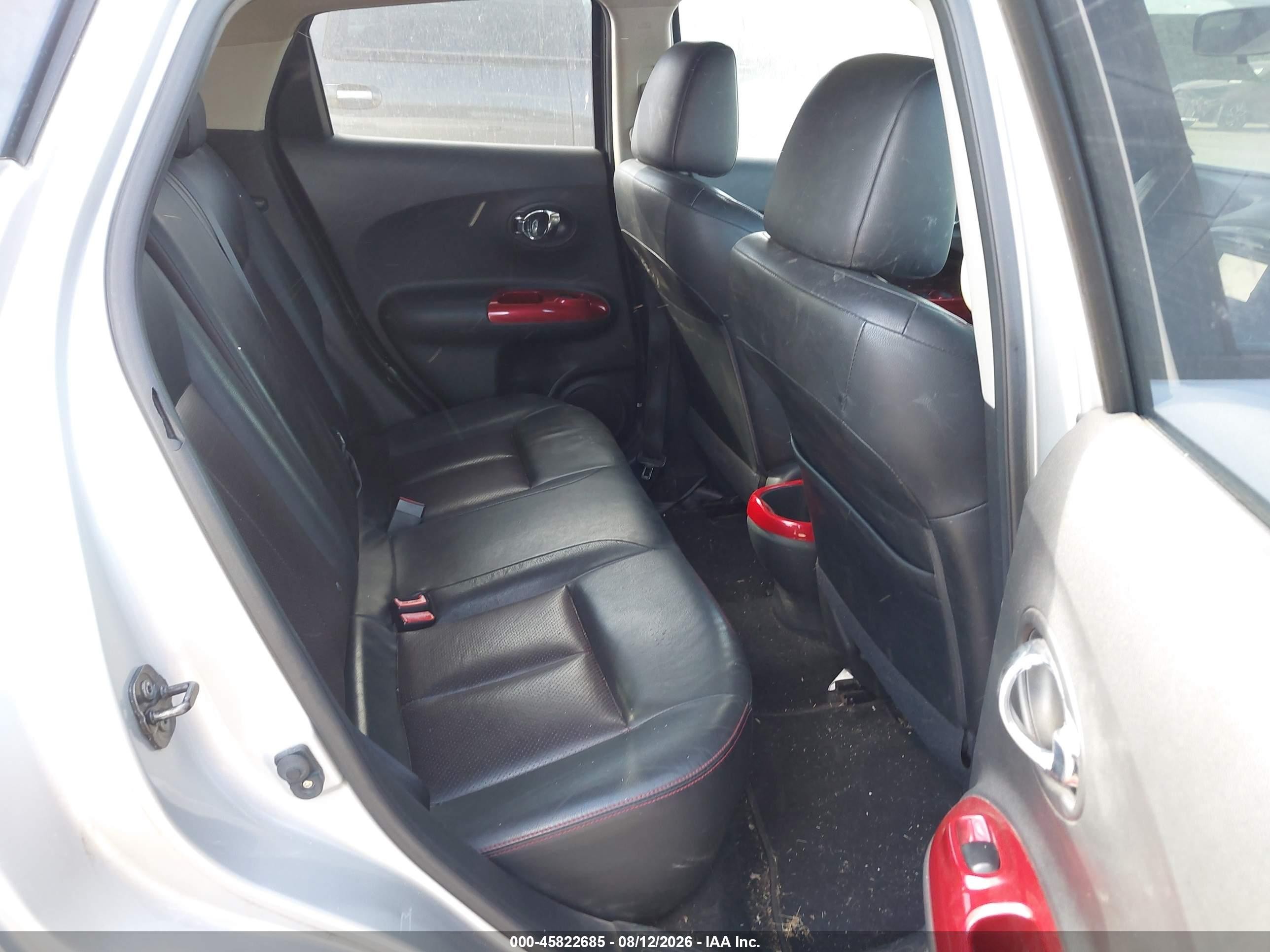 2013 Nissan Juke Nismo/s/sl/sv Silver vin: JN8AF5MV8DT225393