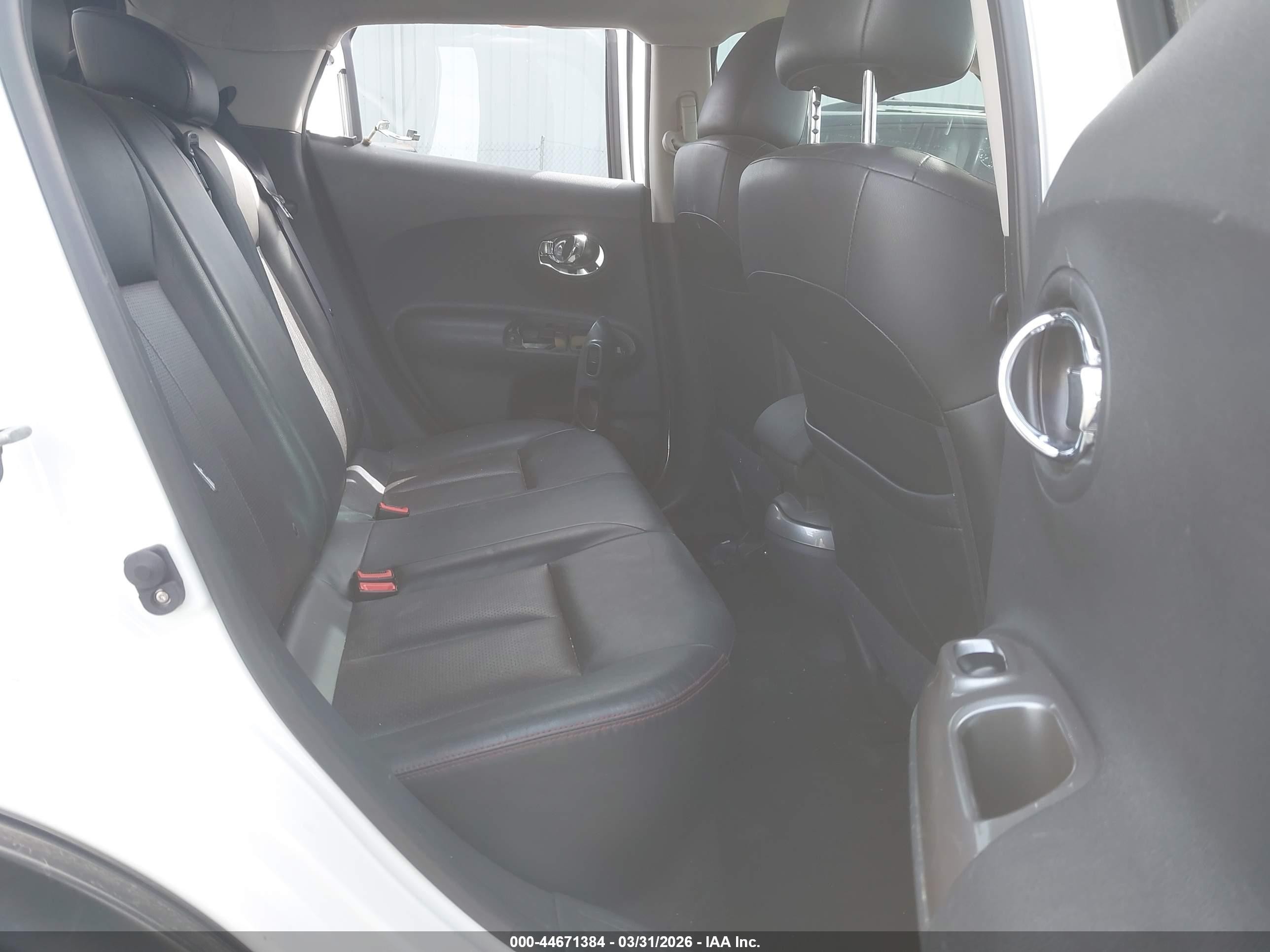 2013 Nissan Juke Sl Белый vin: JN8AF5MV8DT226639