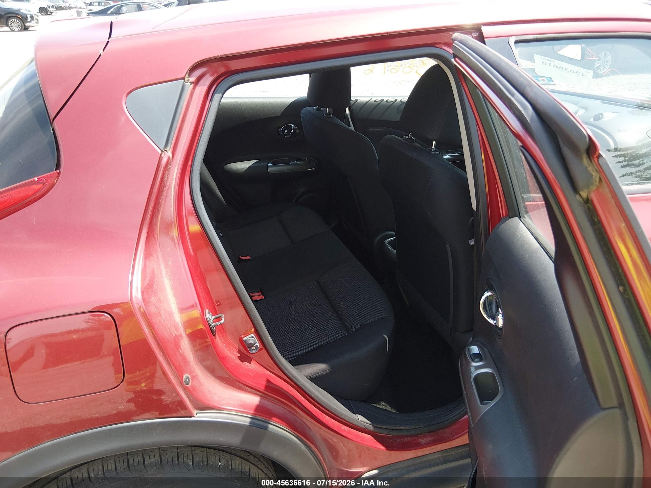 2013 Nissan Juke S Red vin: JN8AF5MV8DT227113