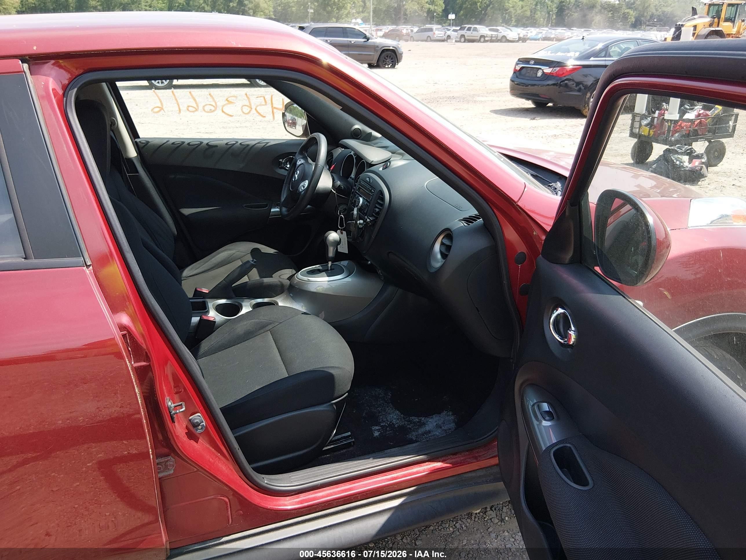 2013 Nissan Juke S Red vin: JN8AF5MV8DT227113