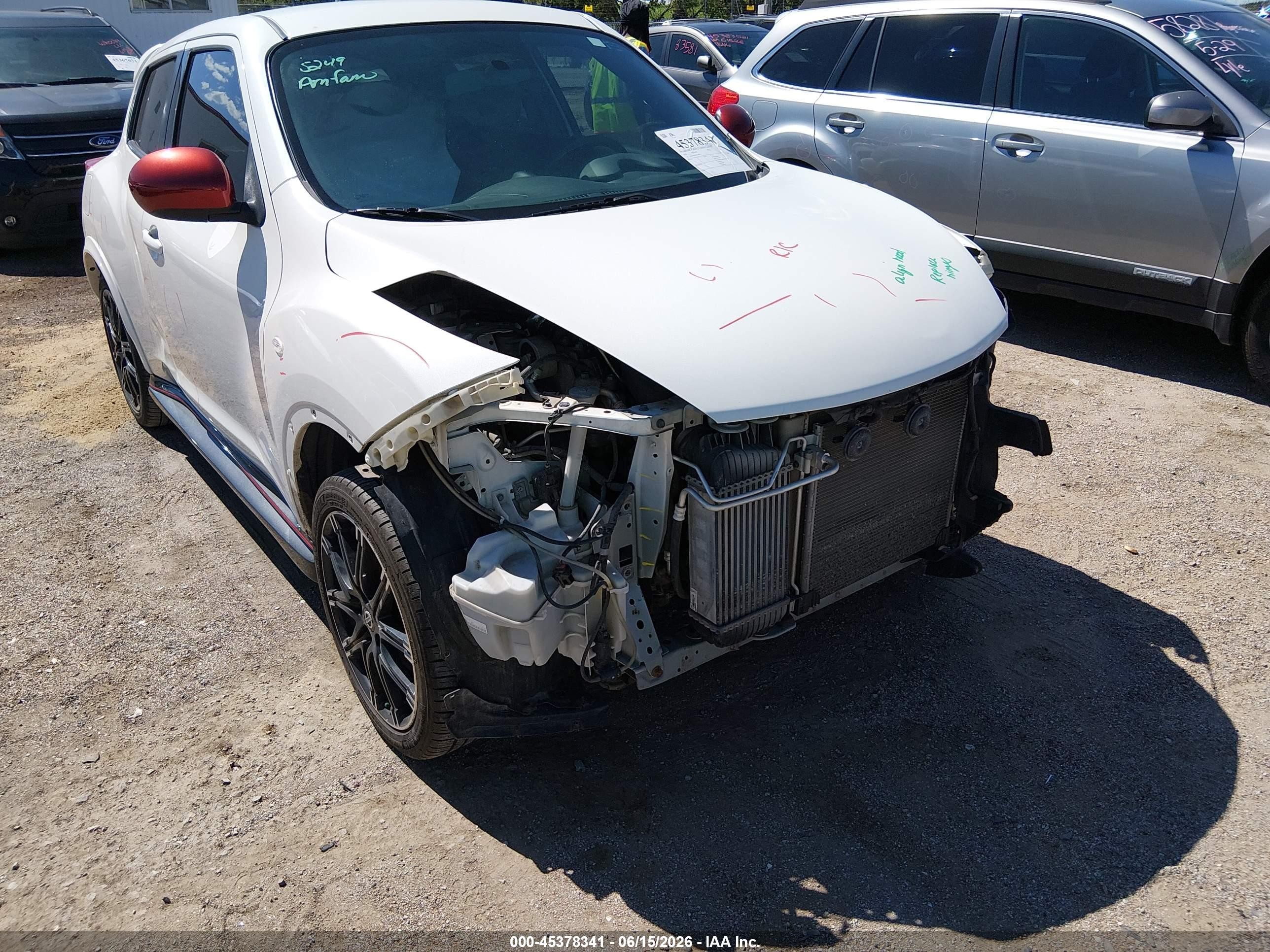 2014 Nissan Juke Nismo White vin: JN8AF5MV8ET364974