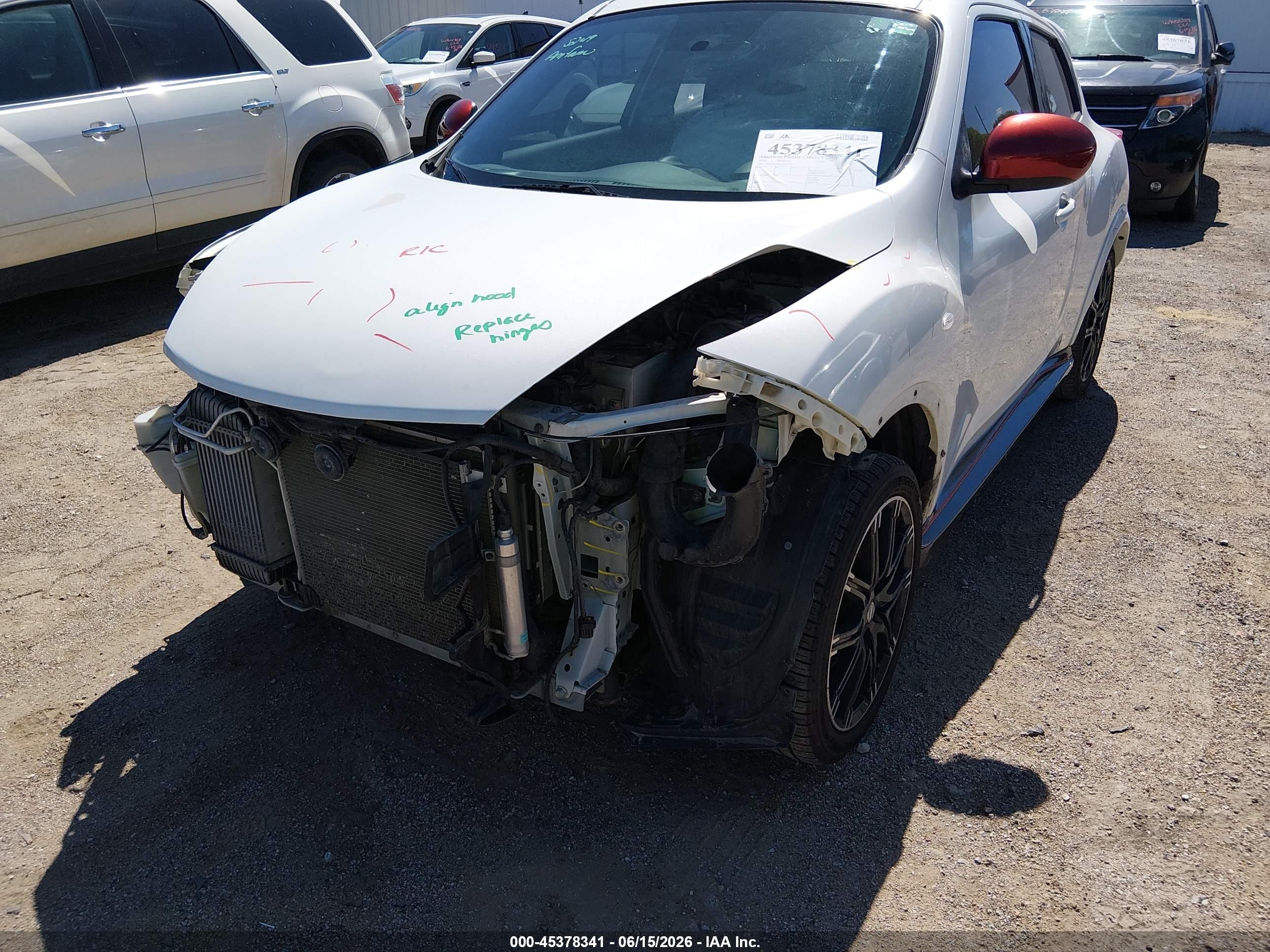 2014 Nissan Juke Nismo White vin: JN8AF5MV8ET364974