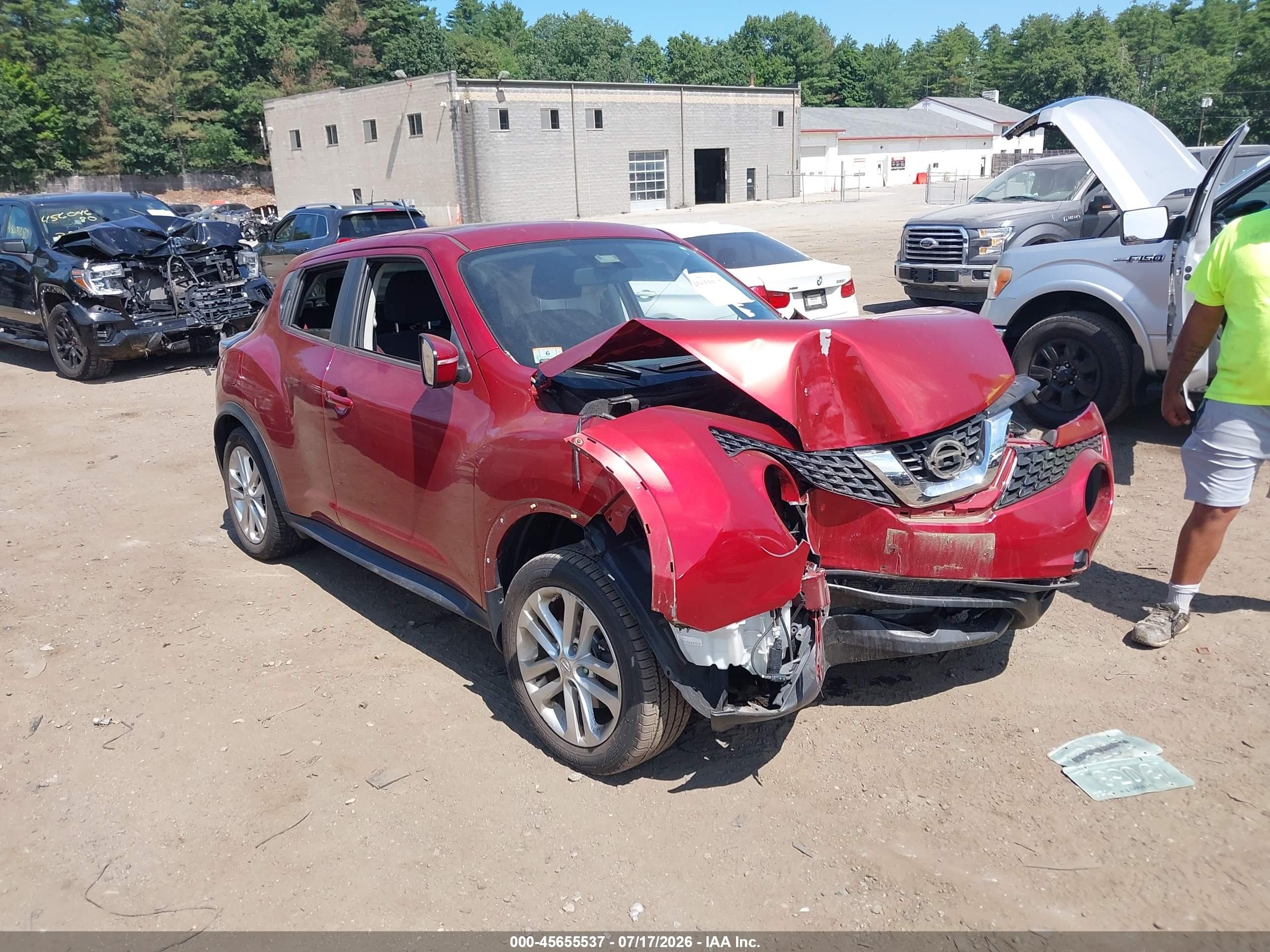 2015 Nissan Juke Sv Красный vin: JN8AF5MV8FT557014