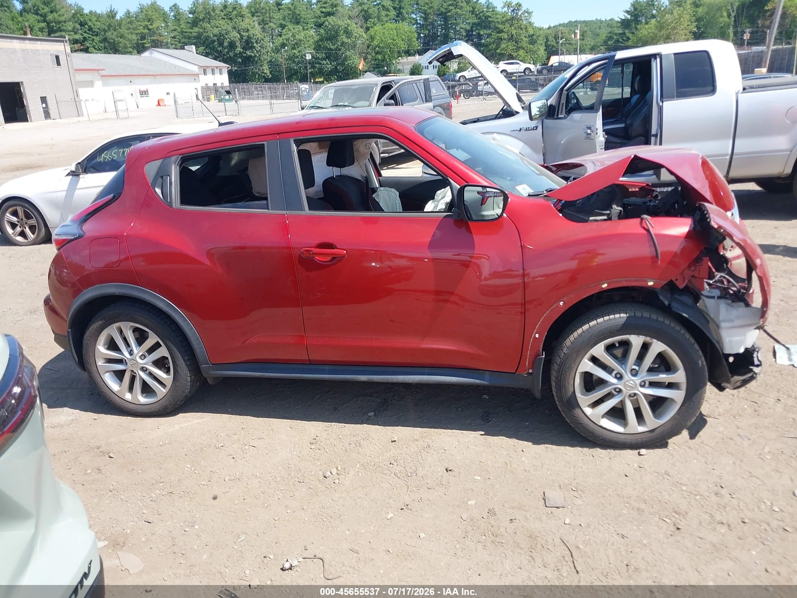 2015 Nissan Juke Sv Red vin: JN8AF5MV8FT557014