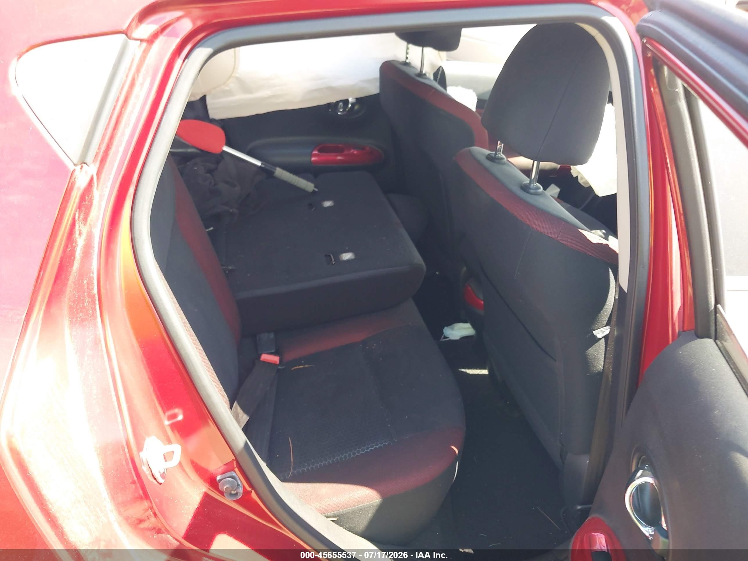 2015 Nissan Juke Sv Red vin: JN8AF5MV8FT557014