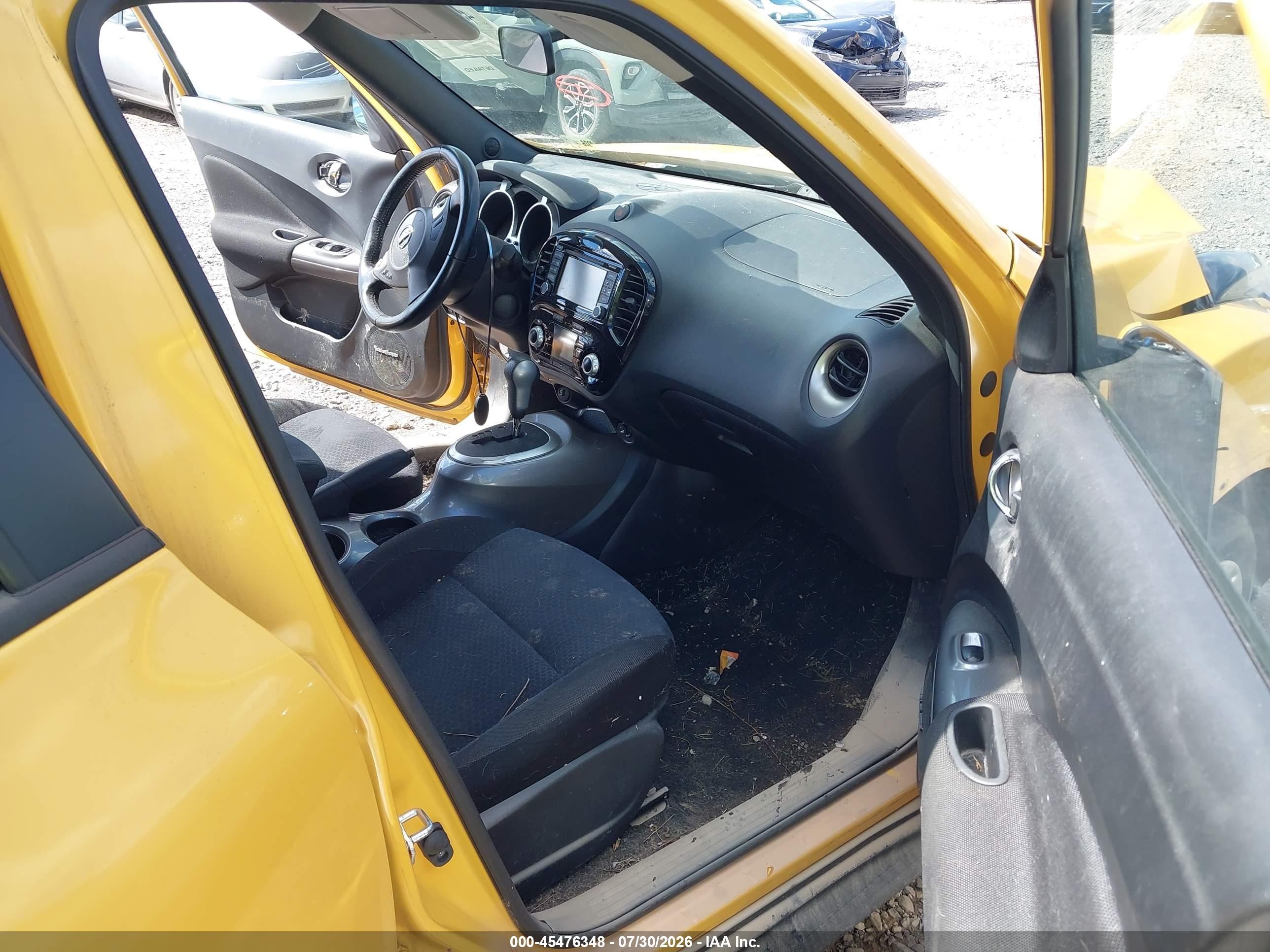 2015 Nissan Juke Sv Yellow vin: JN8AF5MV8FT559927
