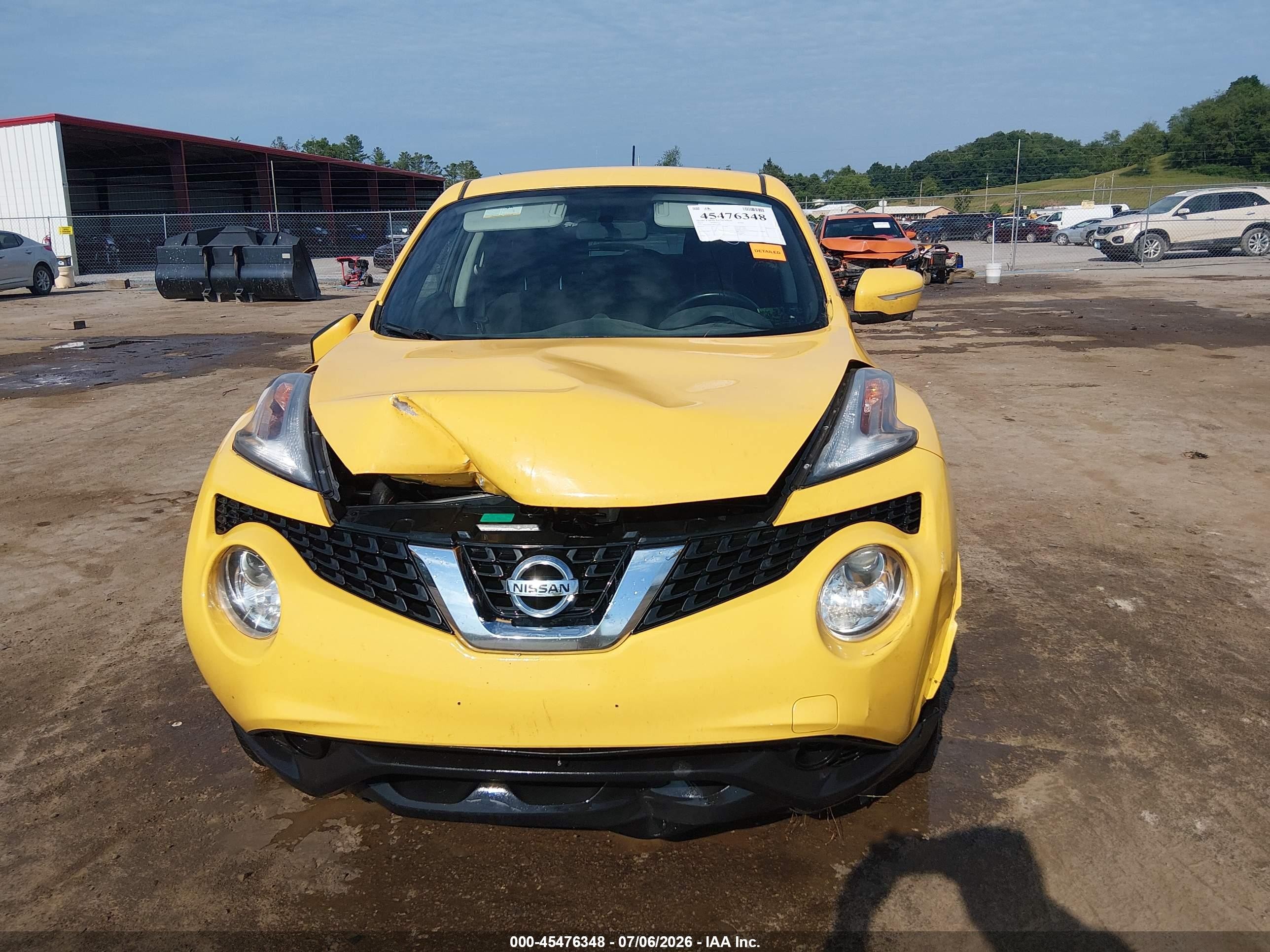 2015 Nissan Juke Sv Yellow vin: JN8AF5MV8FT559927