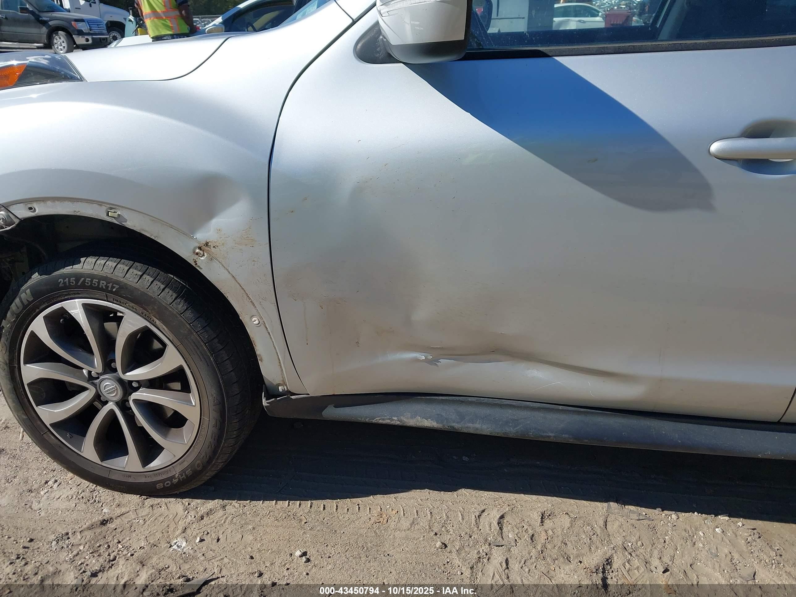 2017 Nissan Juke Sv Silver vin: JN8AF5MV8HT752694