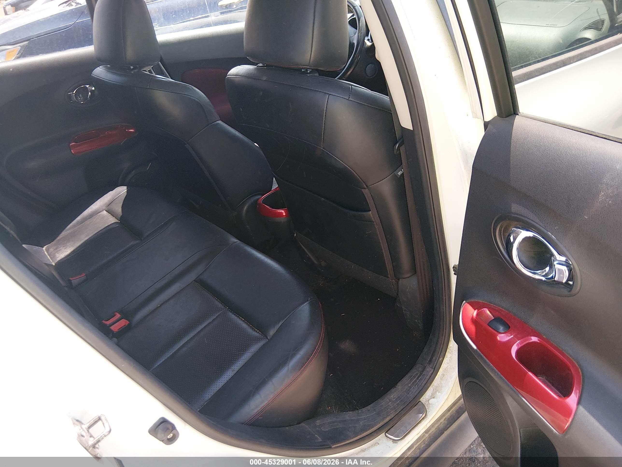 2011 Nissan Juke Sl Белый vin: JN8AF5MV9BT015124