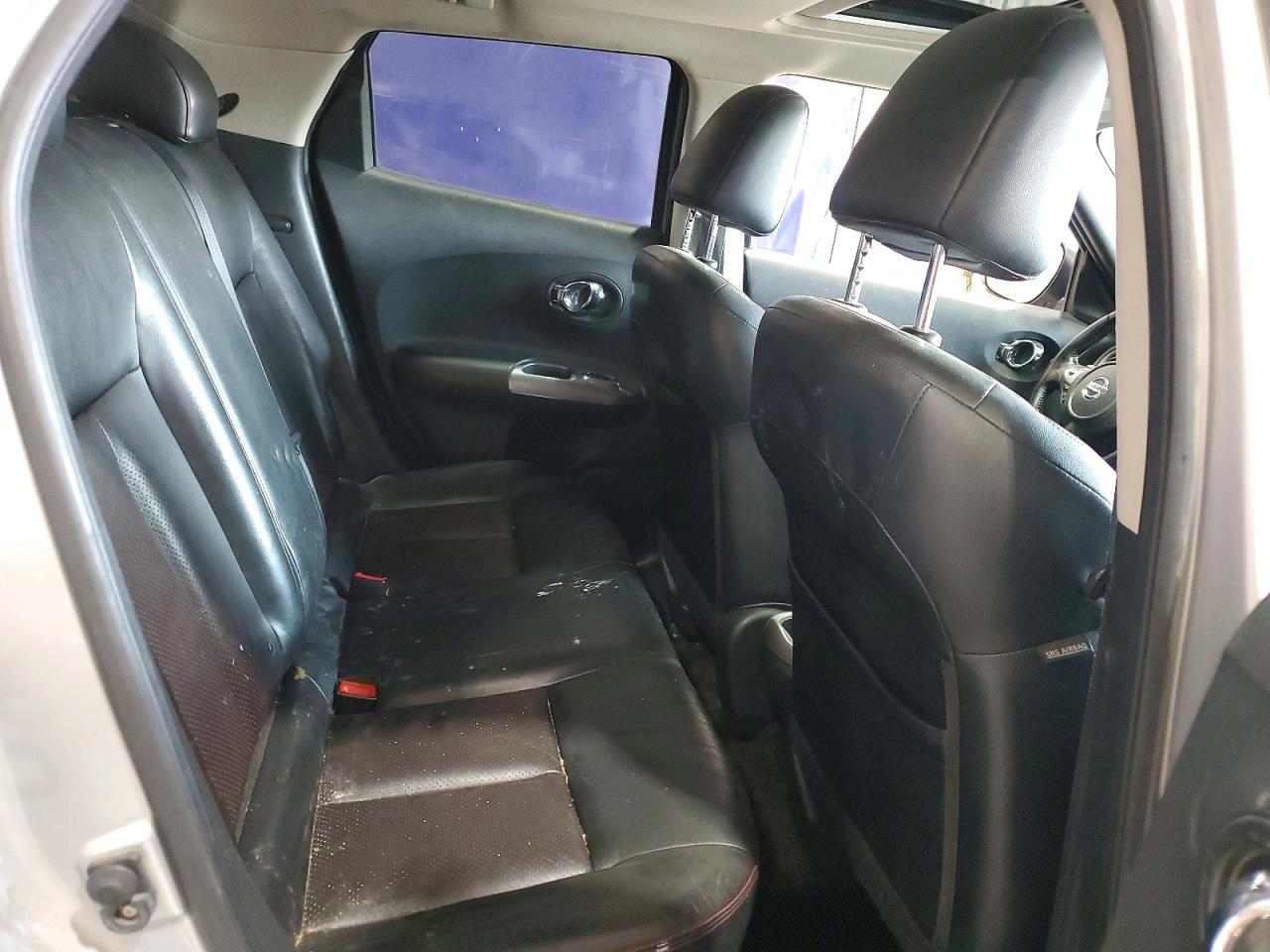 2011 Nissan Juke S Silver vin: JN8AF5MV9BT020209