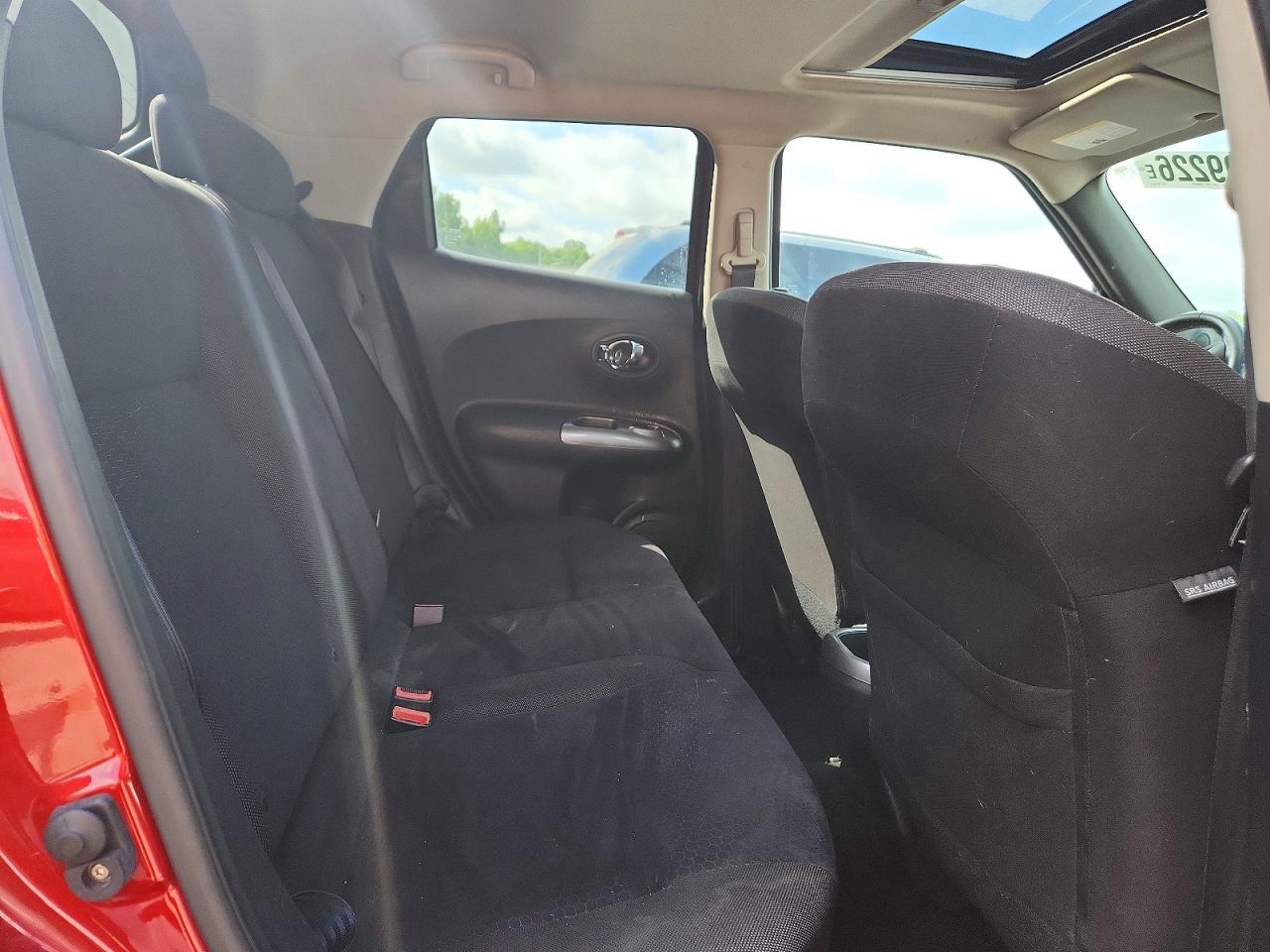 2012 Nissan Juke S Красный vin: JN8AF5MV9CT105293