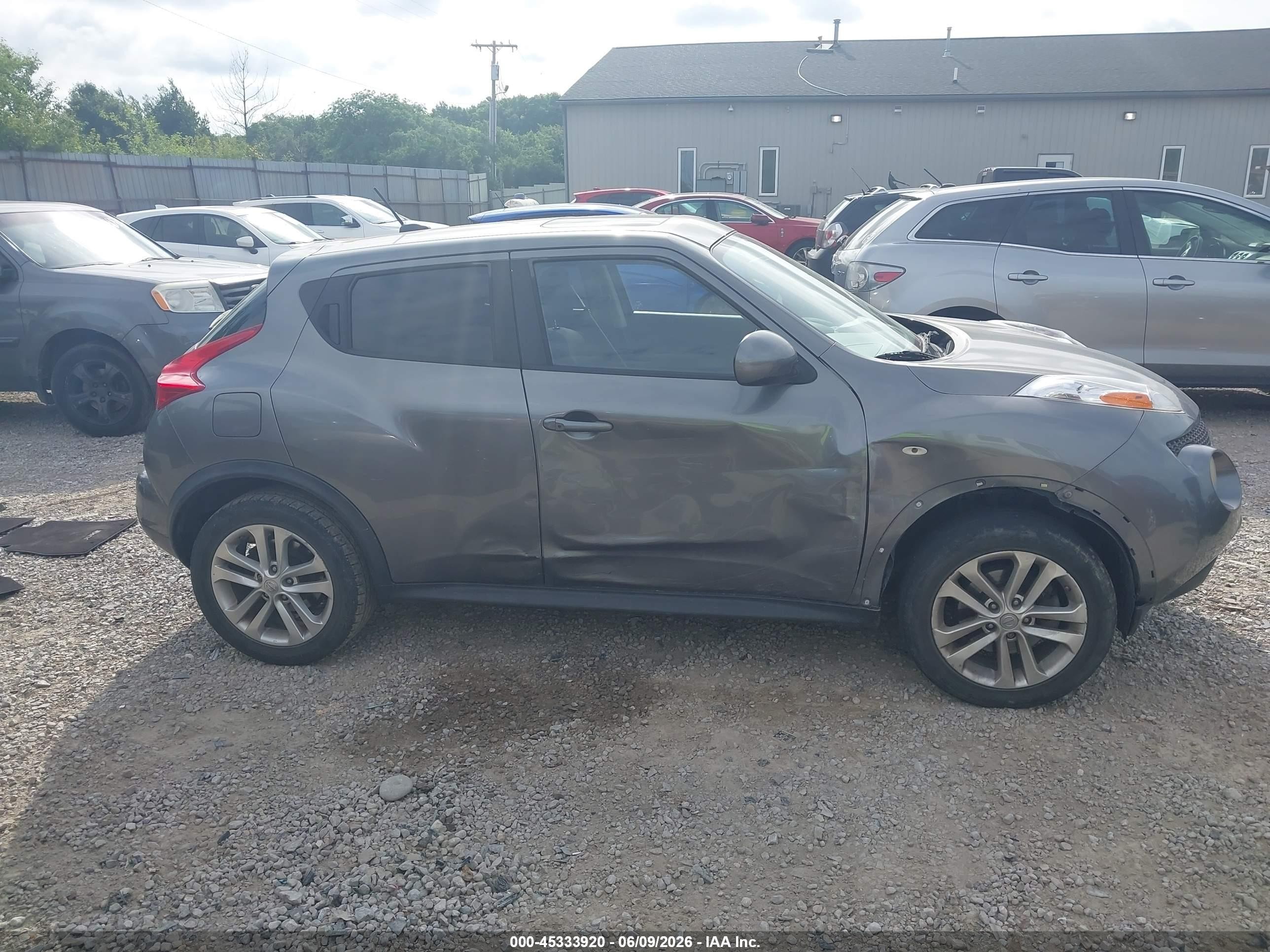 2012 Nissan Juke Sv Black vin: JN8AF5MV9CT106850