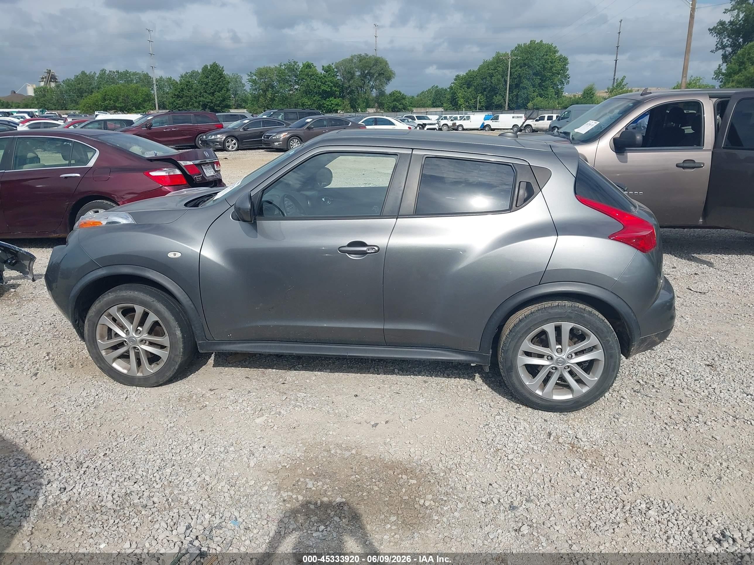 2012 Nissan Juke Sv Black vin: JN8AF5MV9CT106850