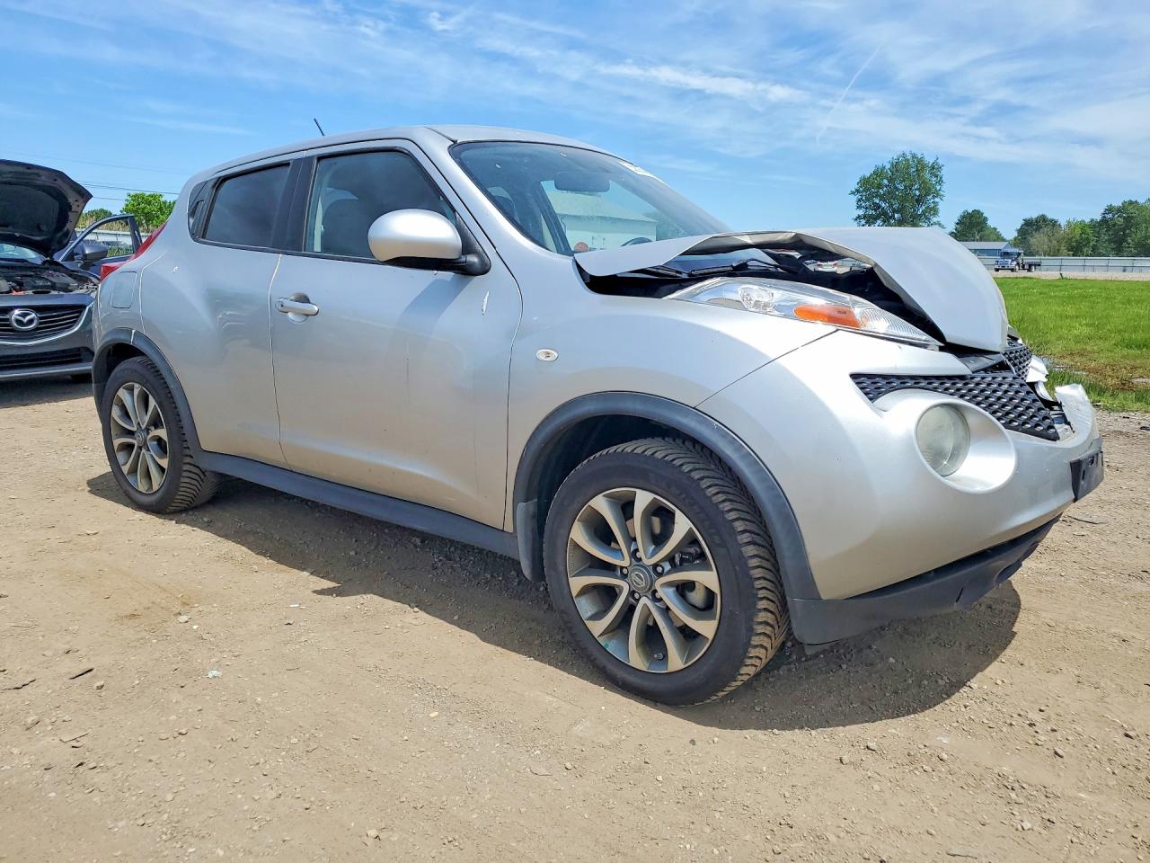 2012 Nissan Juke S Серебряный vin: JN8AF5MV9CT109926