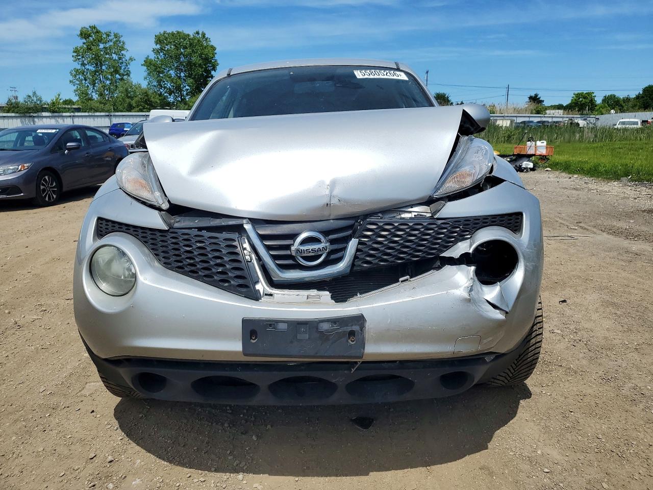 2012 Nissan Juke S Серебряный vin: JN8AF5MV9CT109926