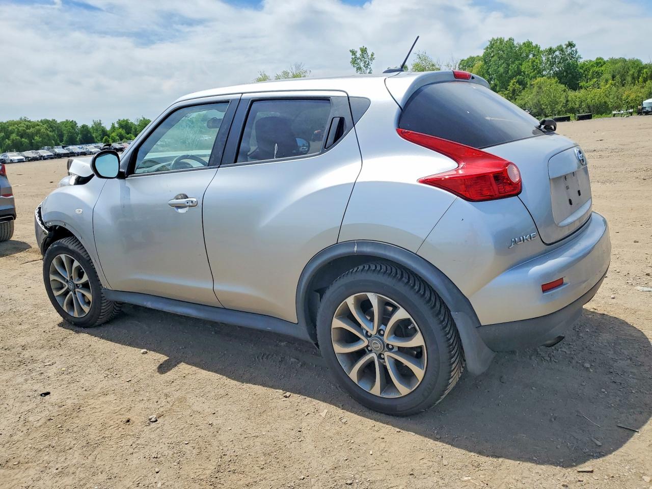 2012 Nissan Juke S Серебряный vin: JN8AF5MV9CT109926