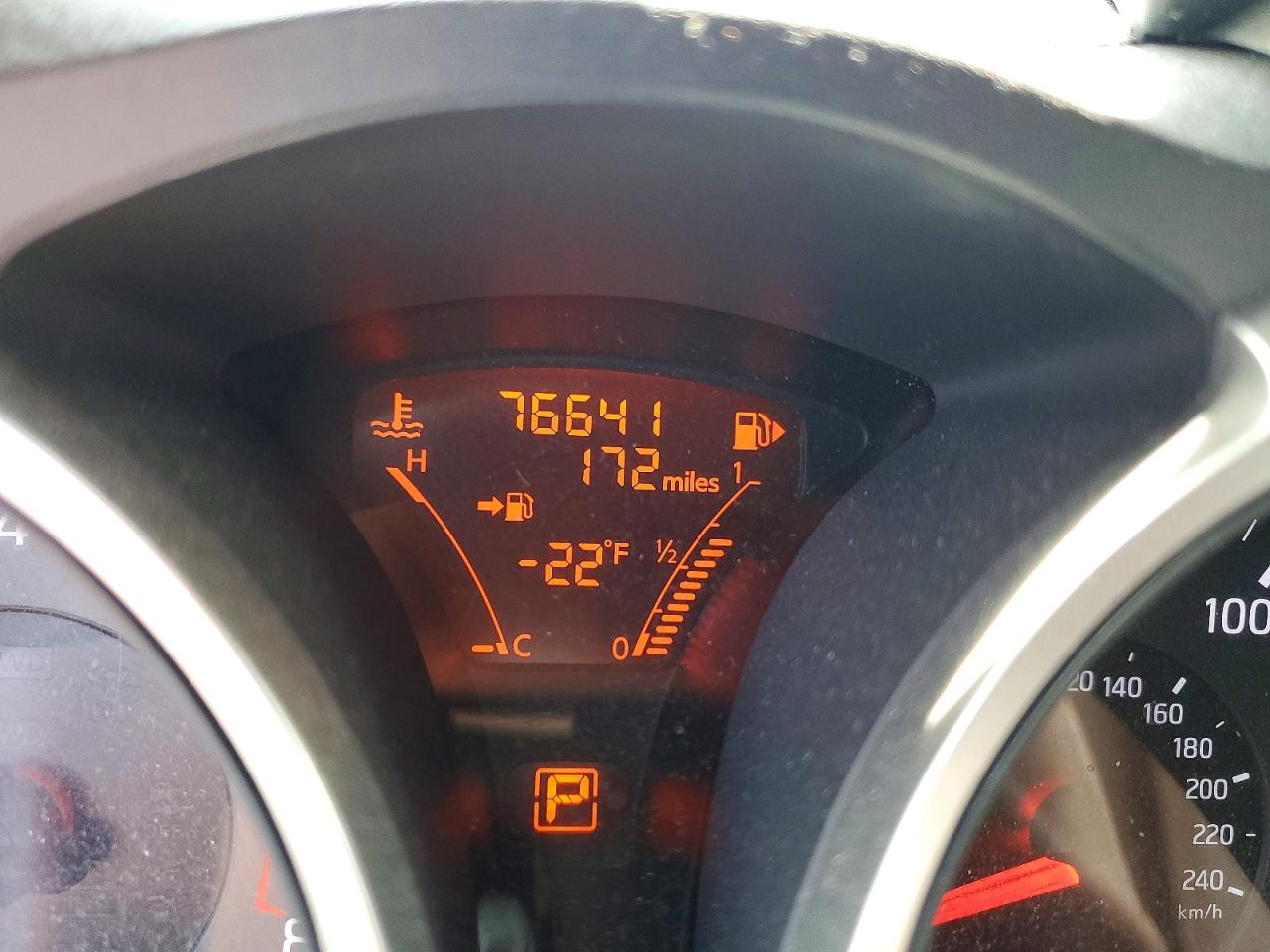 2012 Nissan Juke S Серебряный vin: JN8AF5MV9CT109926