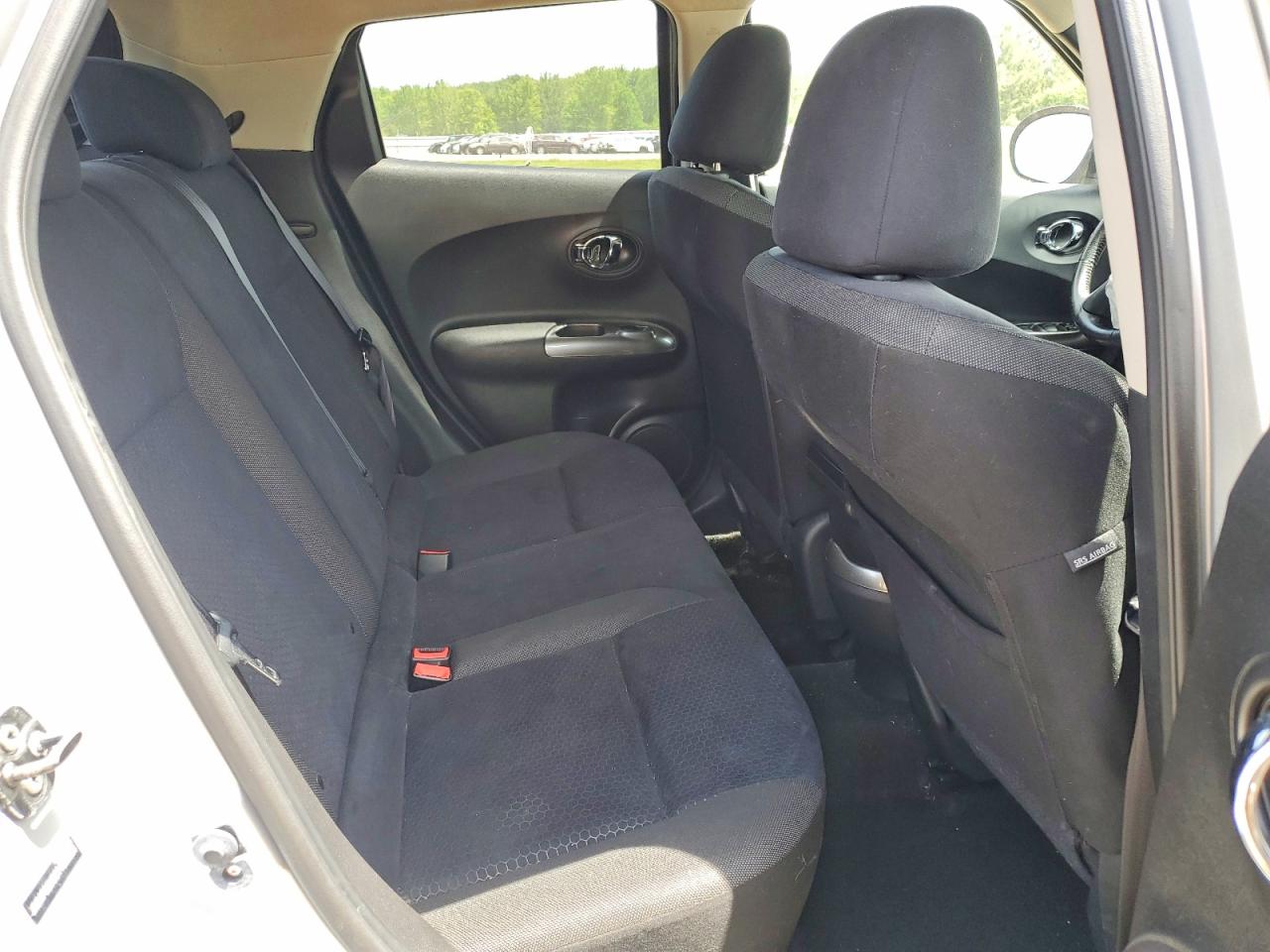 2012 Nissan Juke S Серебряный vin: JN8AF5MV9CT109926