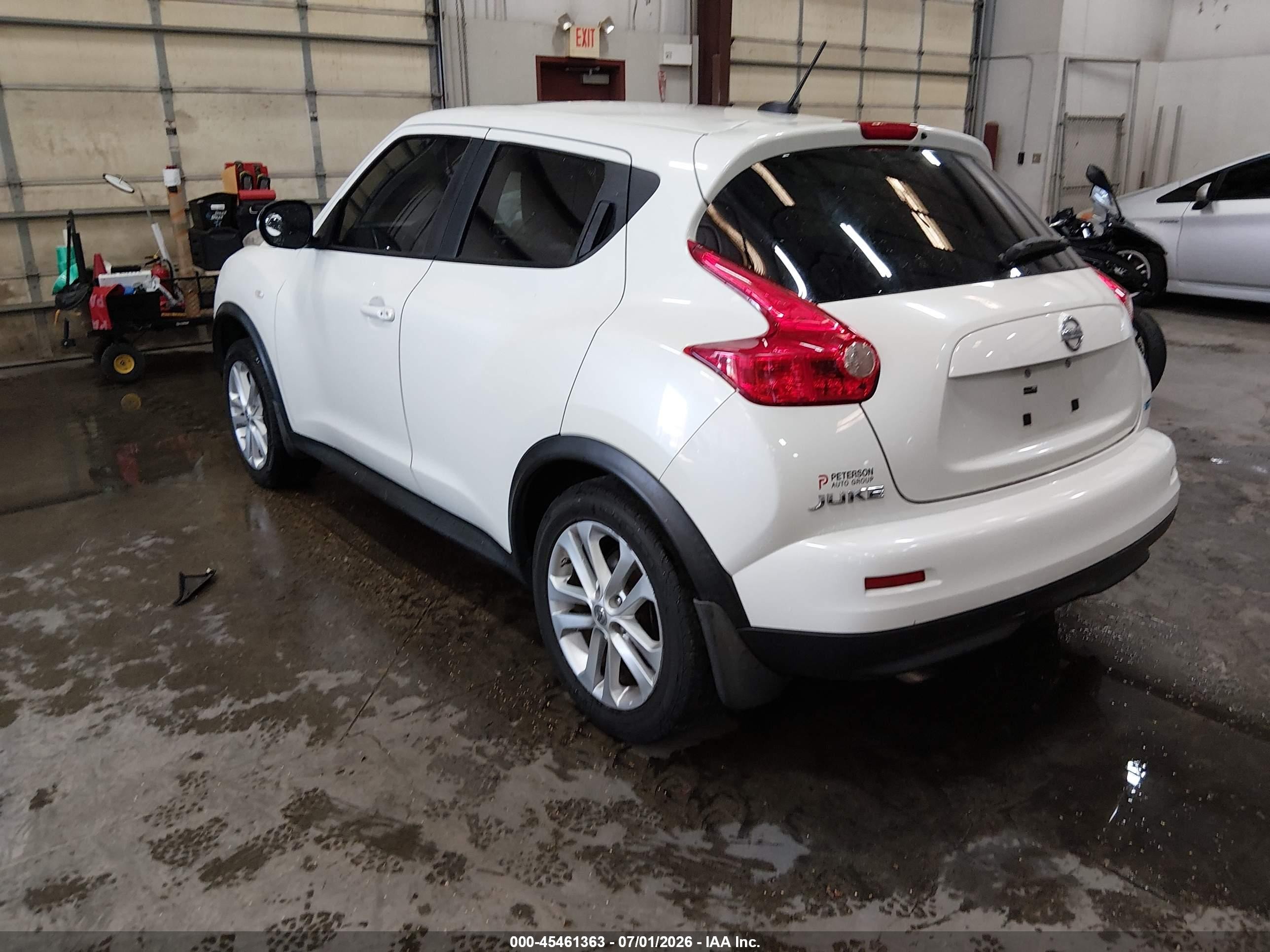 2012 Nissan Juke Sv Белый vin: JN8AF5MV9CT118108