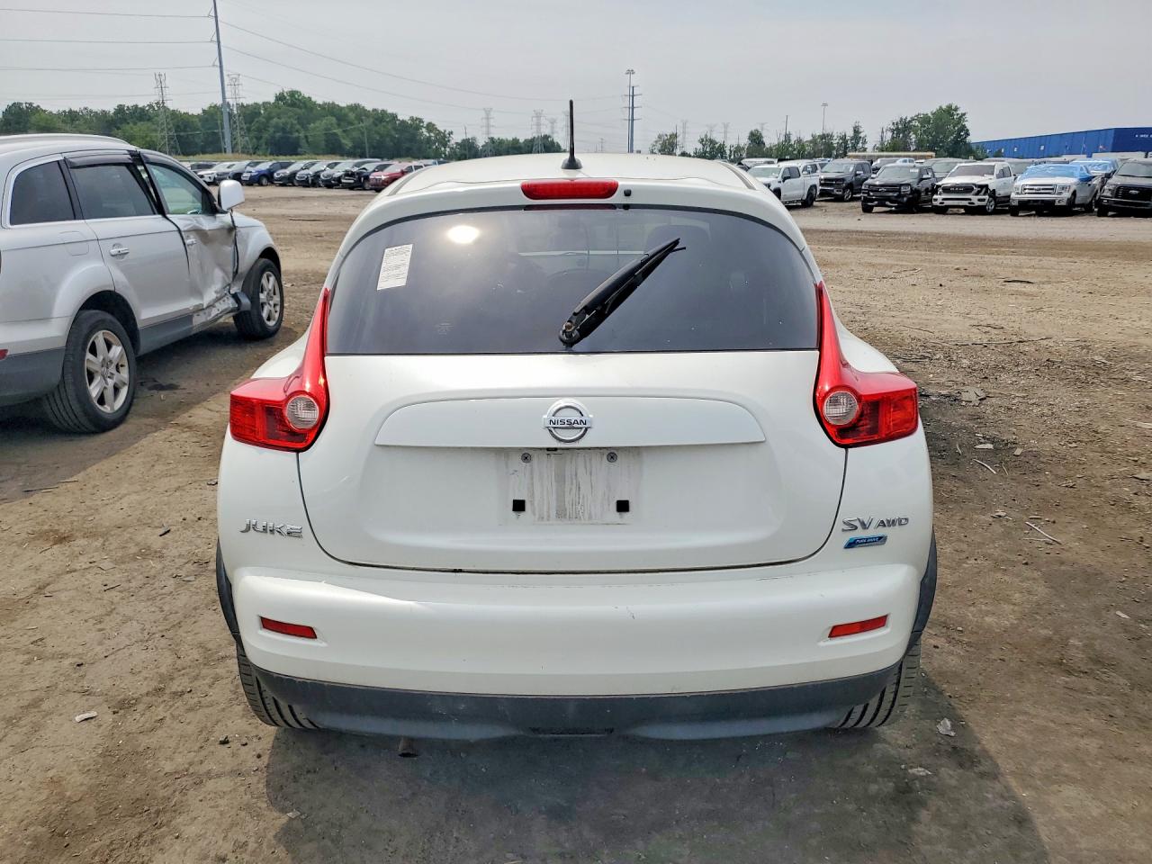2013 Nissan Juke S White vin: JN8AF5MV9DT212457