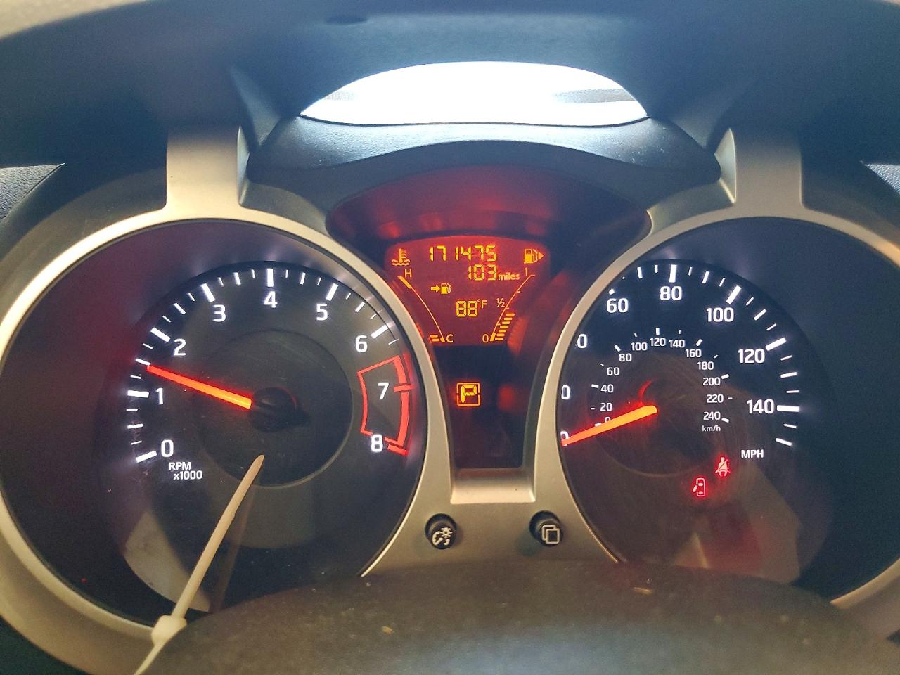 2013 Nissan Juke S Silver vin: JN8AF5MV9DT212555