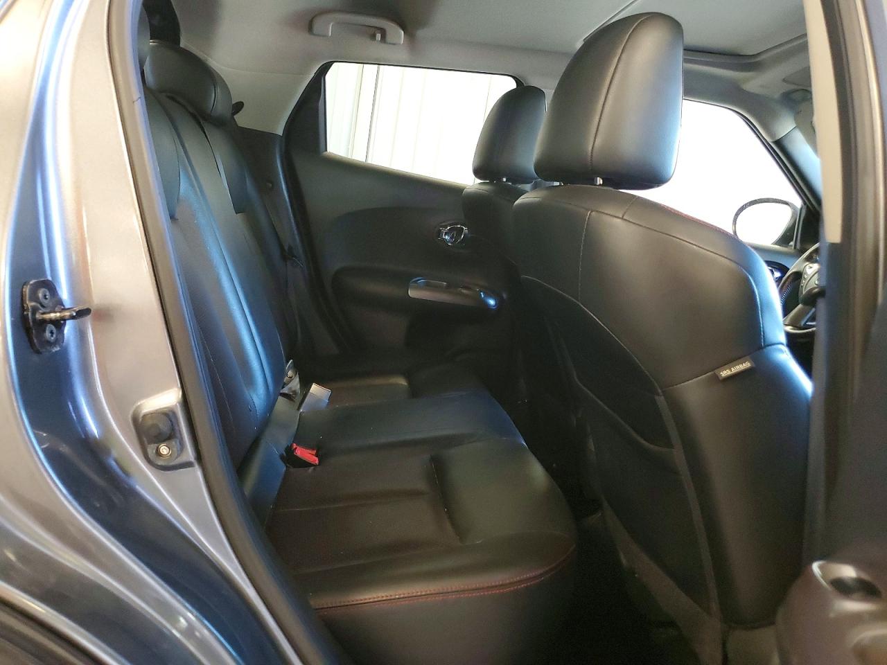 2013 Nissan Juke S Silver vin: JN8AF5MV9DT212555