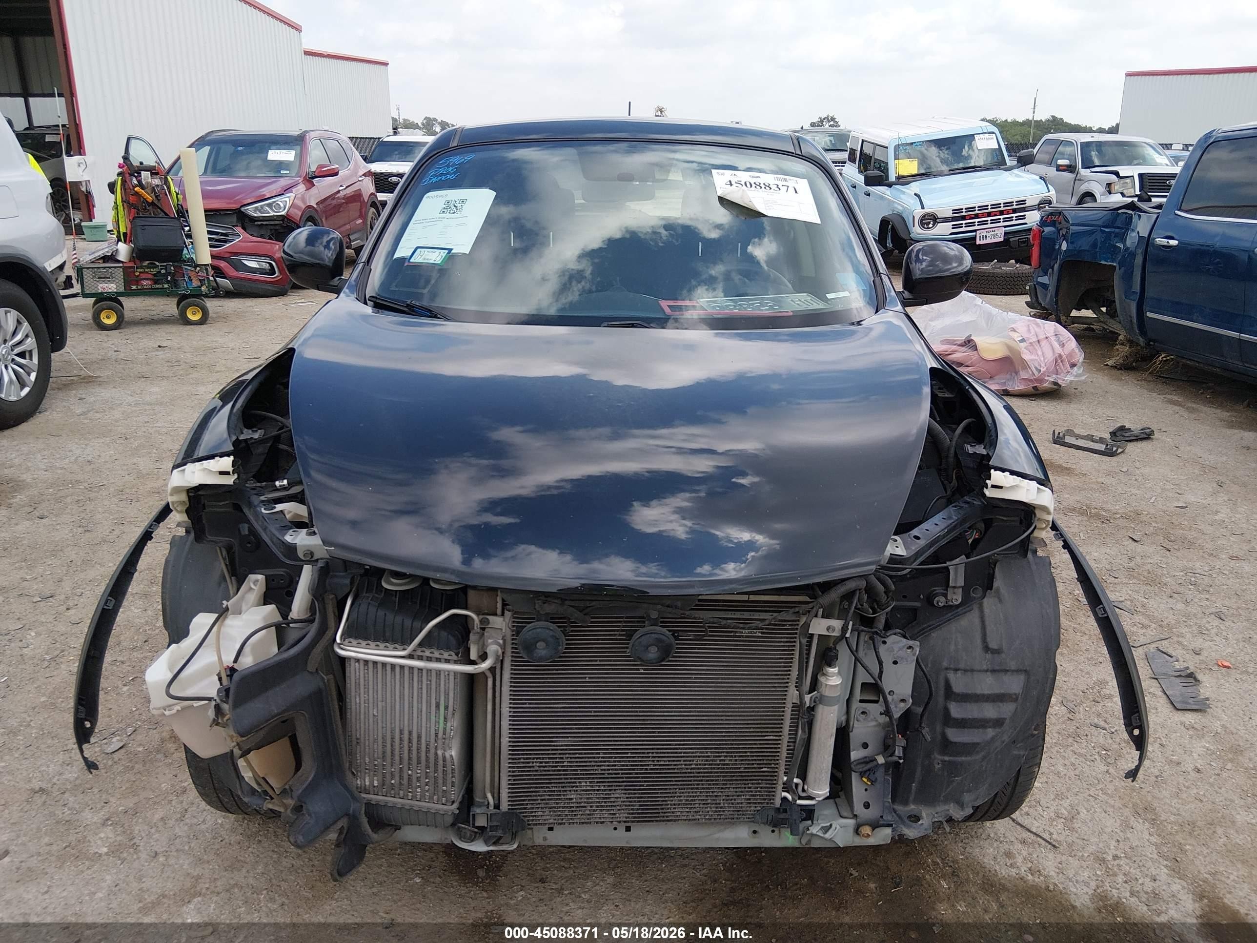 2014 Nissan Juke S Black vin: JN8AF5MV9ET360531