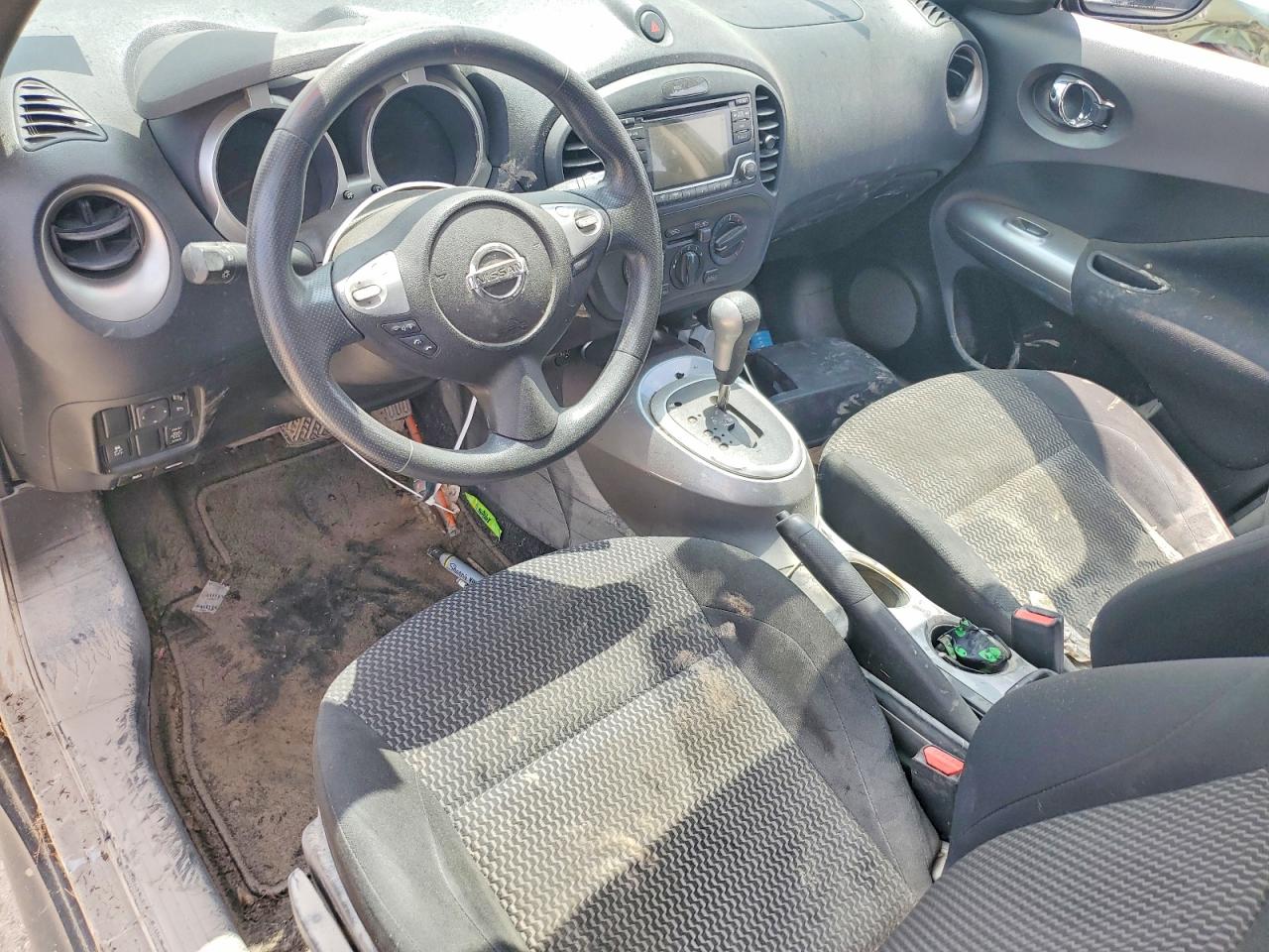 2015 Nissan Juke S Silver vin: JN8AF5MV9FT551707