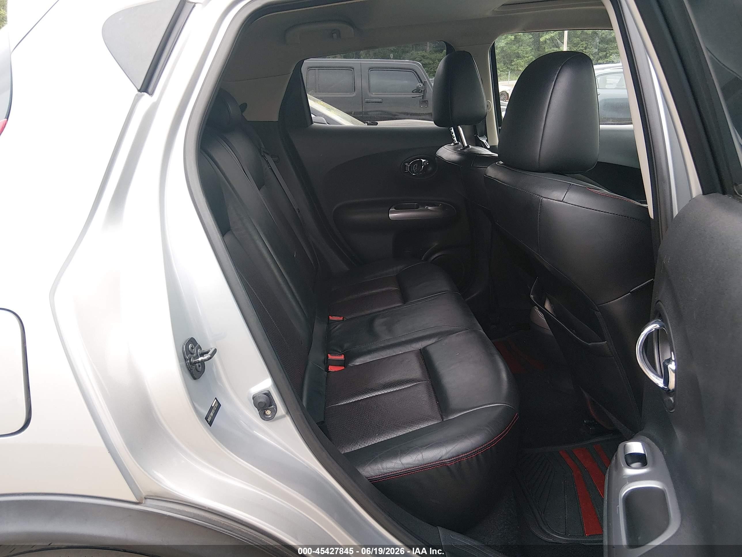 2011 Nissan Juke Sl Silver vin: JN8AF5MVXBT023667