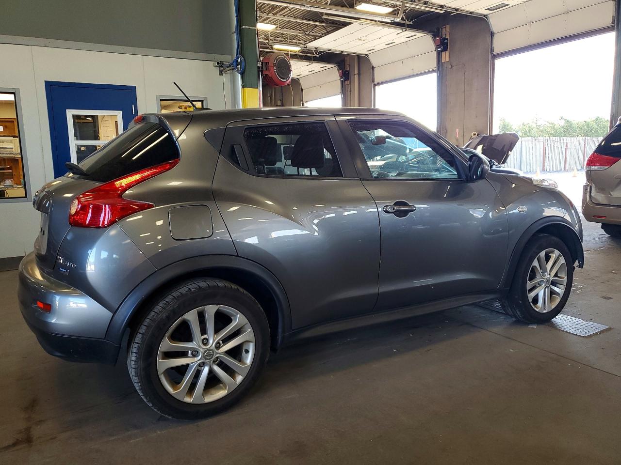 2013 Nissan Juke S Gray vin: JN8AF5MVXDT206263