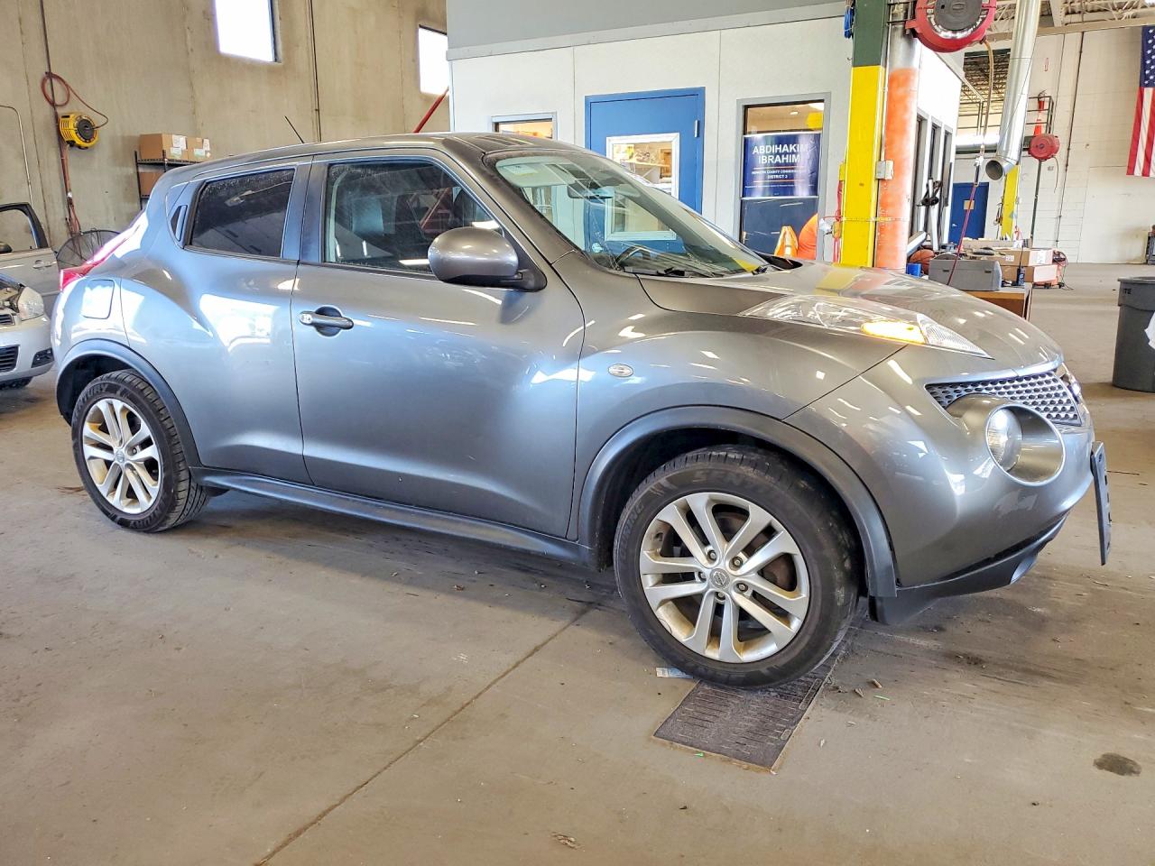 2013 Nissan Juke S Gray vin: JN8AF5MVXDT206263
