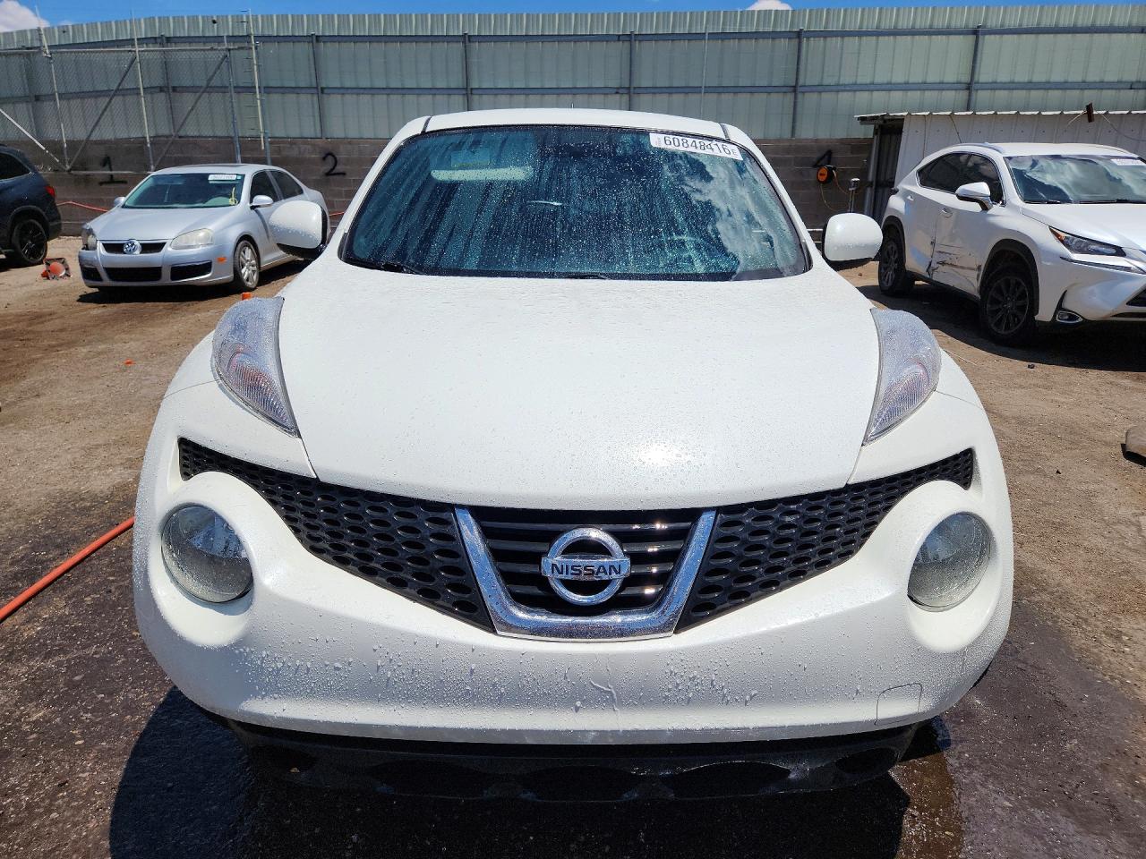 2013 Nissan Juke S Белый vin: JN8AF5MVXDT208269