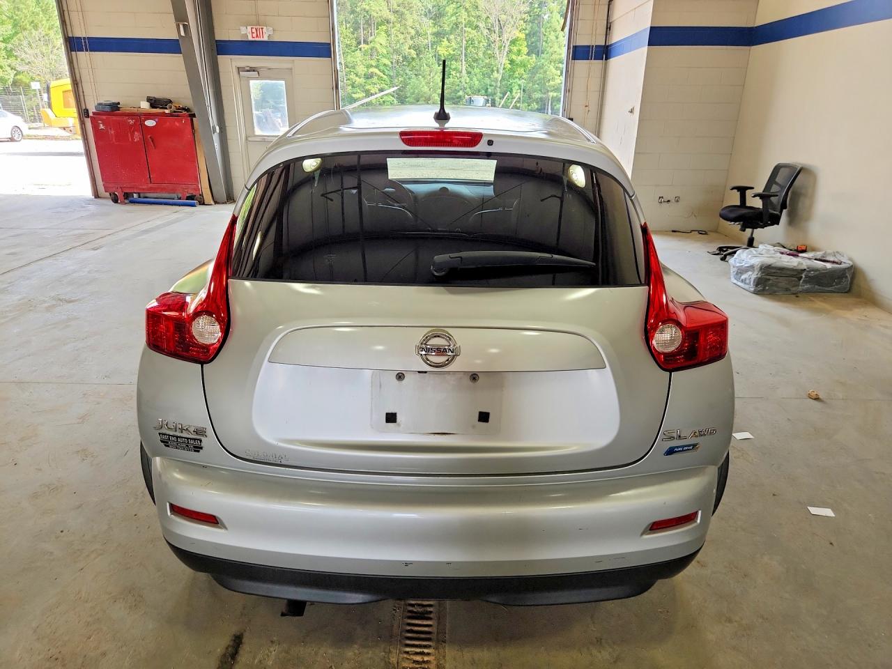 2013 Nissan Juke S Silver vin: JN8AF5MVXDT210183