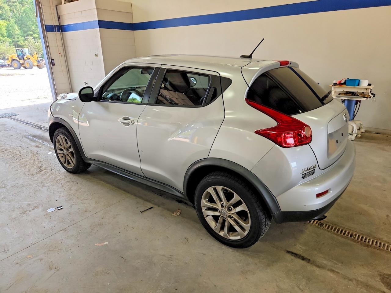 2013 Nissan Juke S Silver vin: JN8AF5MVXDT210183