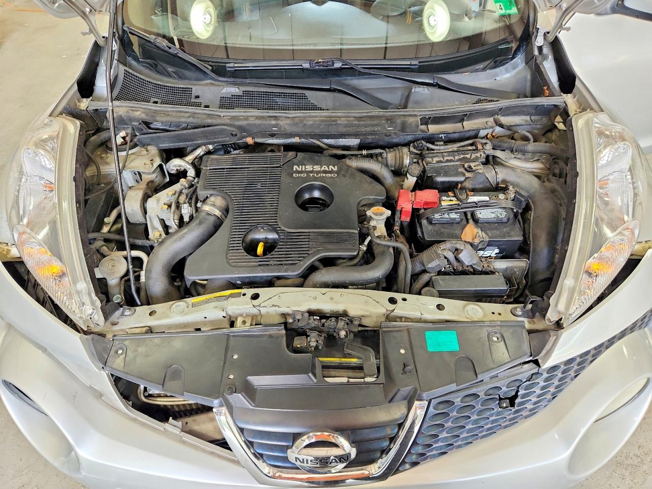 2013 Nissan Juke S Silver vin: JN8AF5MVXDT210183
