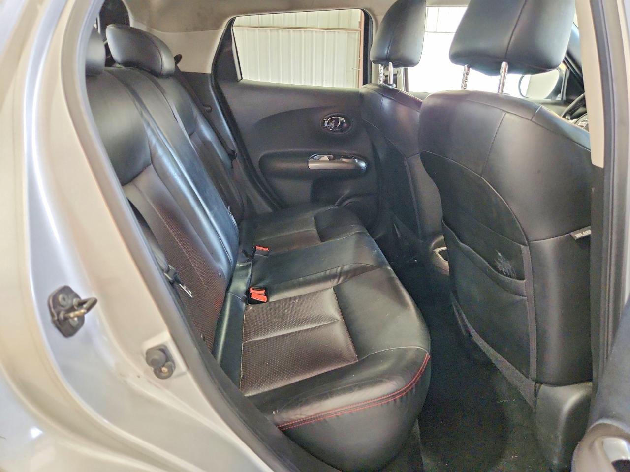 2013 Nissan Juke S Silver vin: JN8AF5MVXDT210183