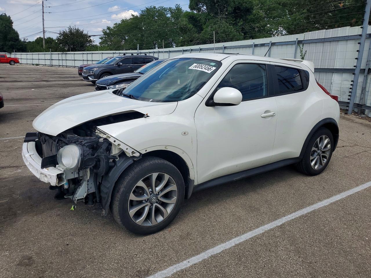2013 Nissan Juke S White vin: JN8AF5MVXDT218056