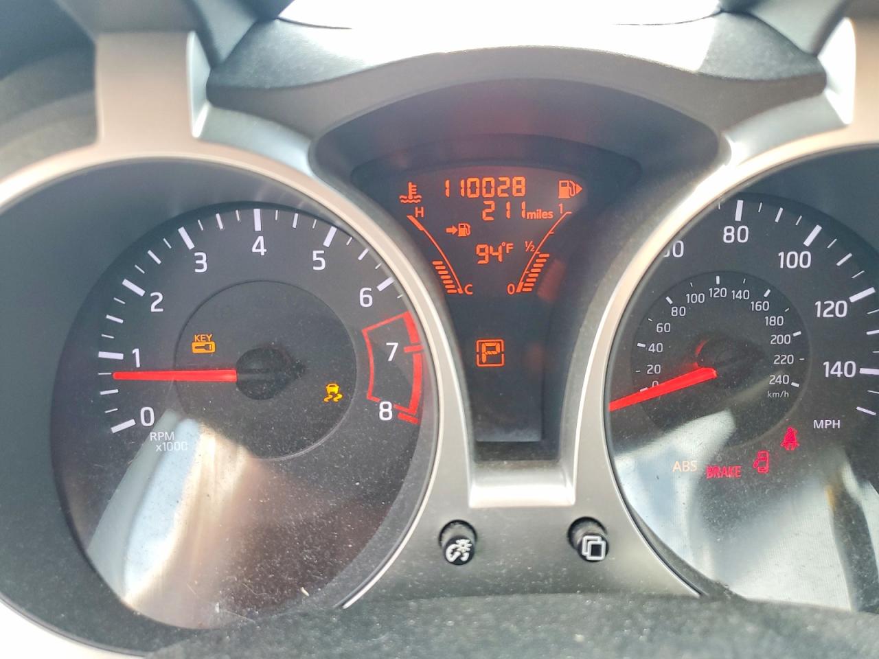 2013 Nissan Juke S Белый vin: JN8AF5MVXDT218056