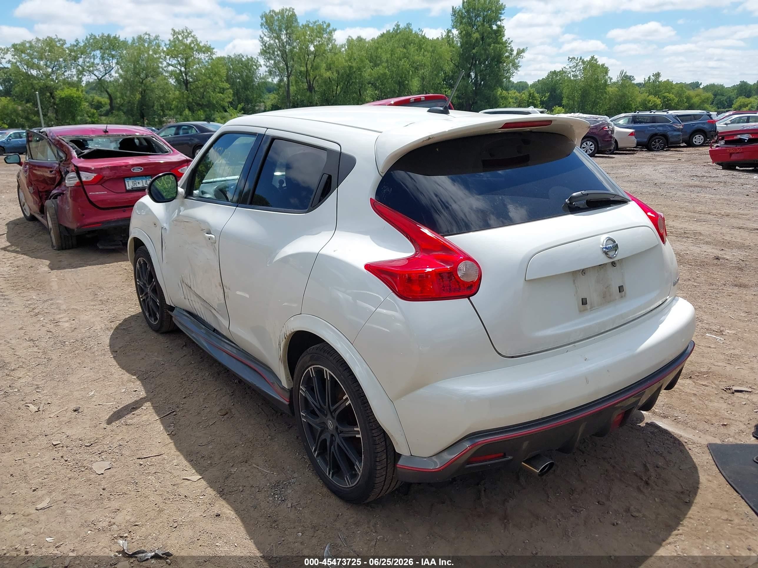2013 Nissan Juke Nismo White vin: JN8AF5MVXDT227811