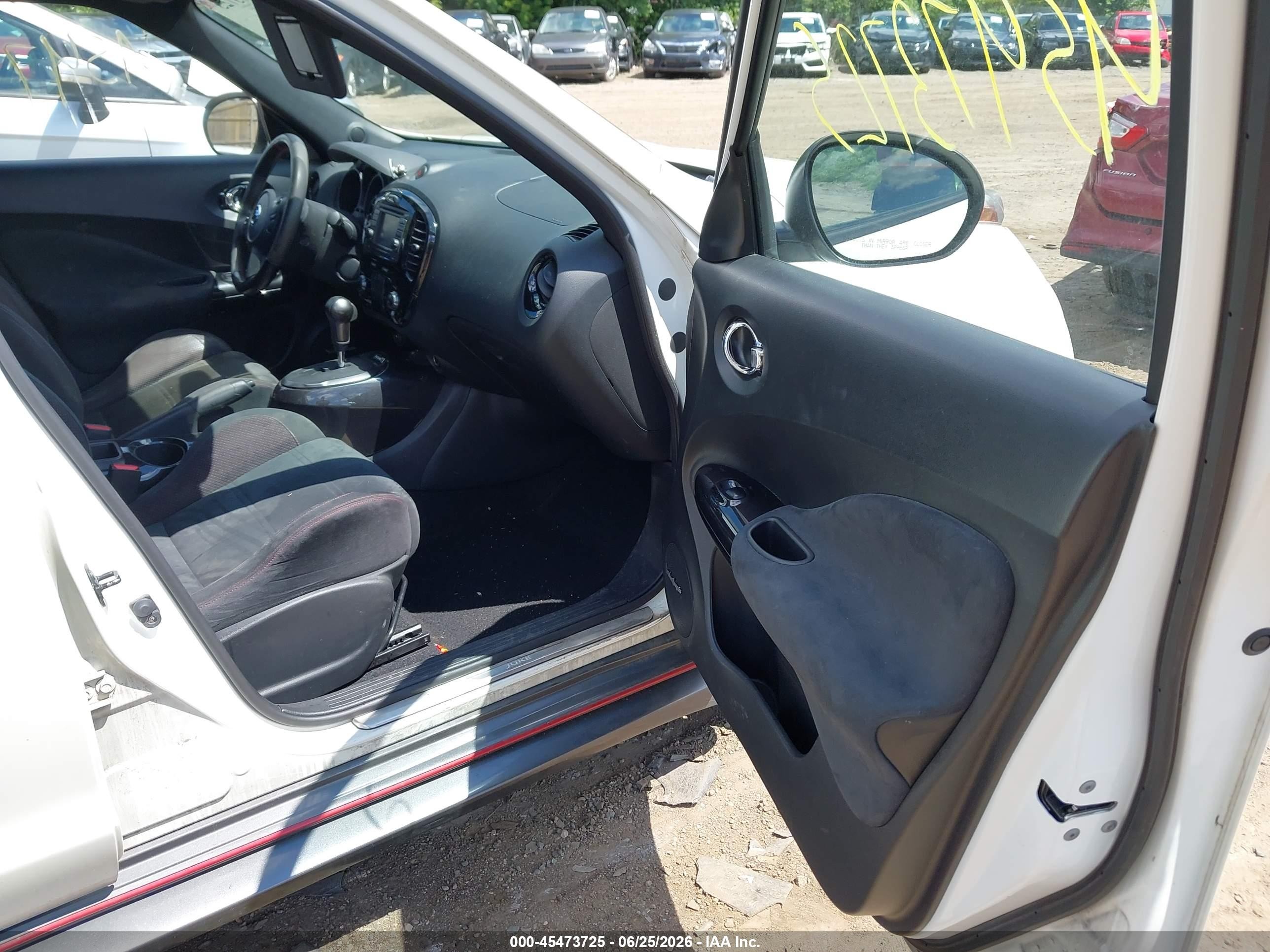 2013 Nissan Juke Nismo White vin: JN8AF5MVXDT227811