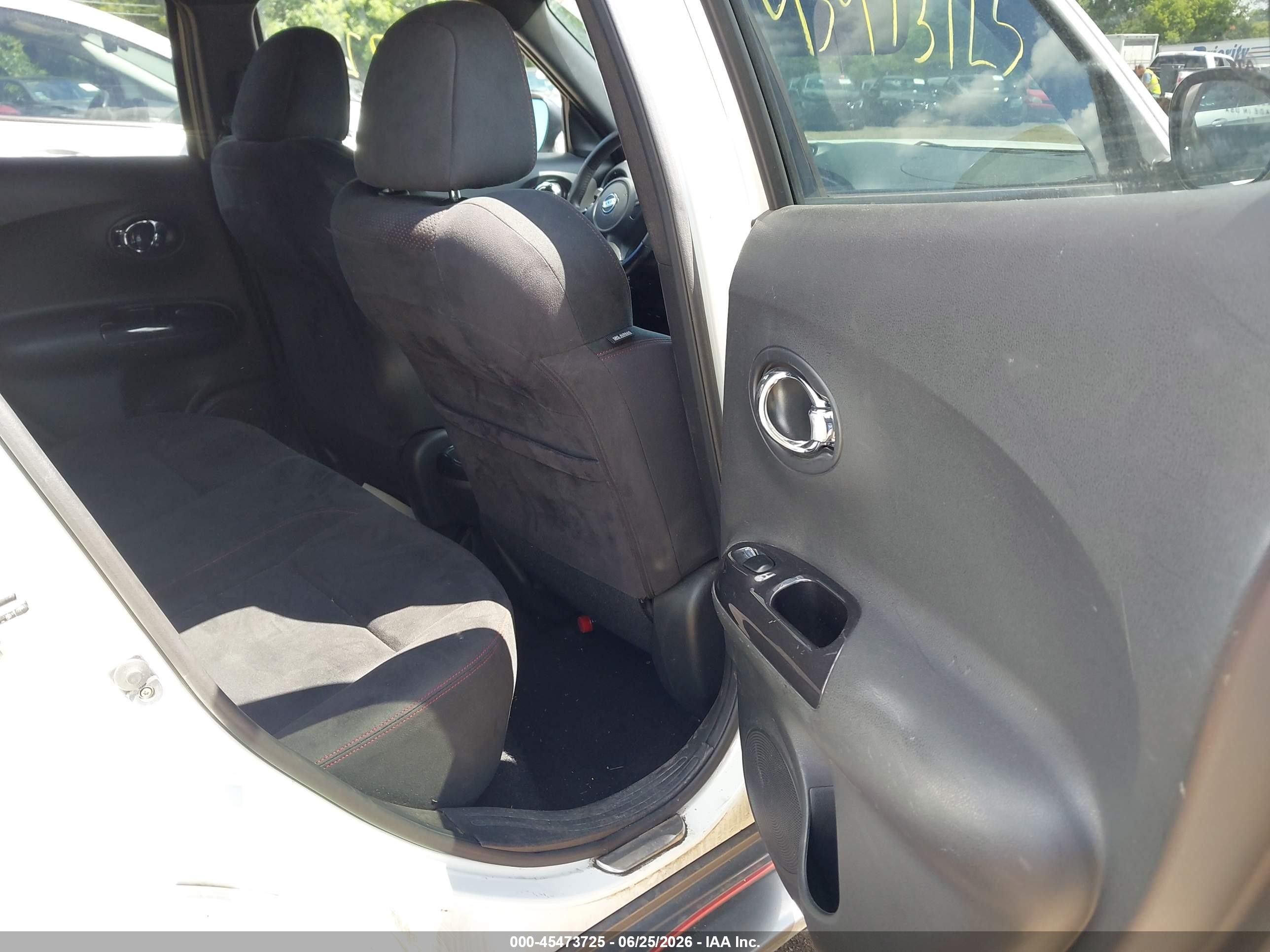 2013 Nissan Juke Nismo White vin: JN8AF5MVXDT227811